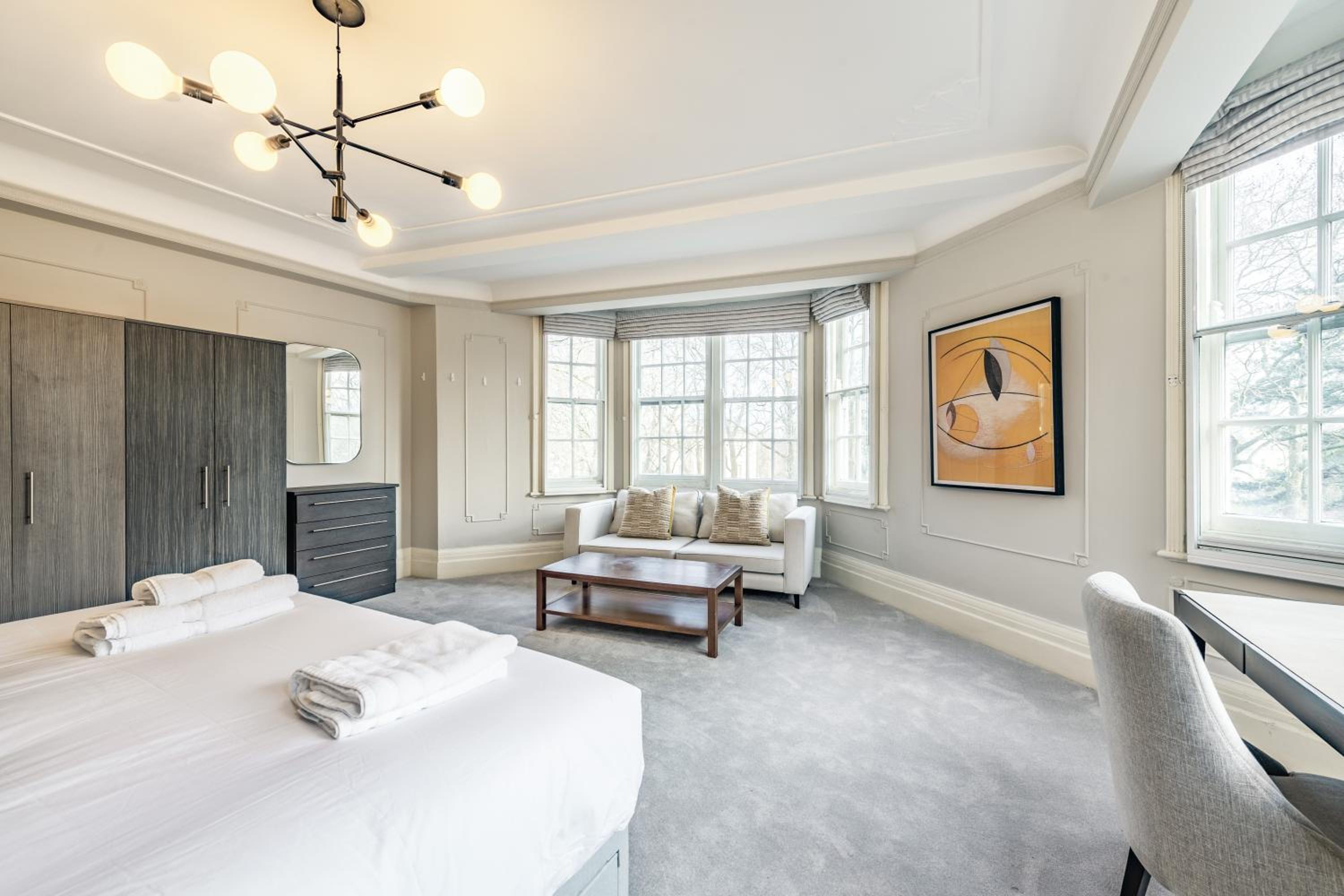 Strathmore Court Apartments