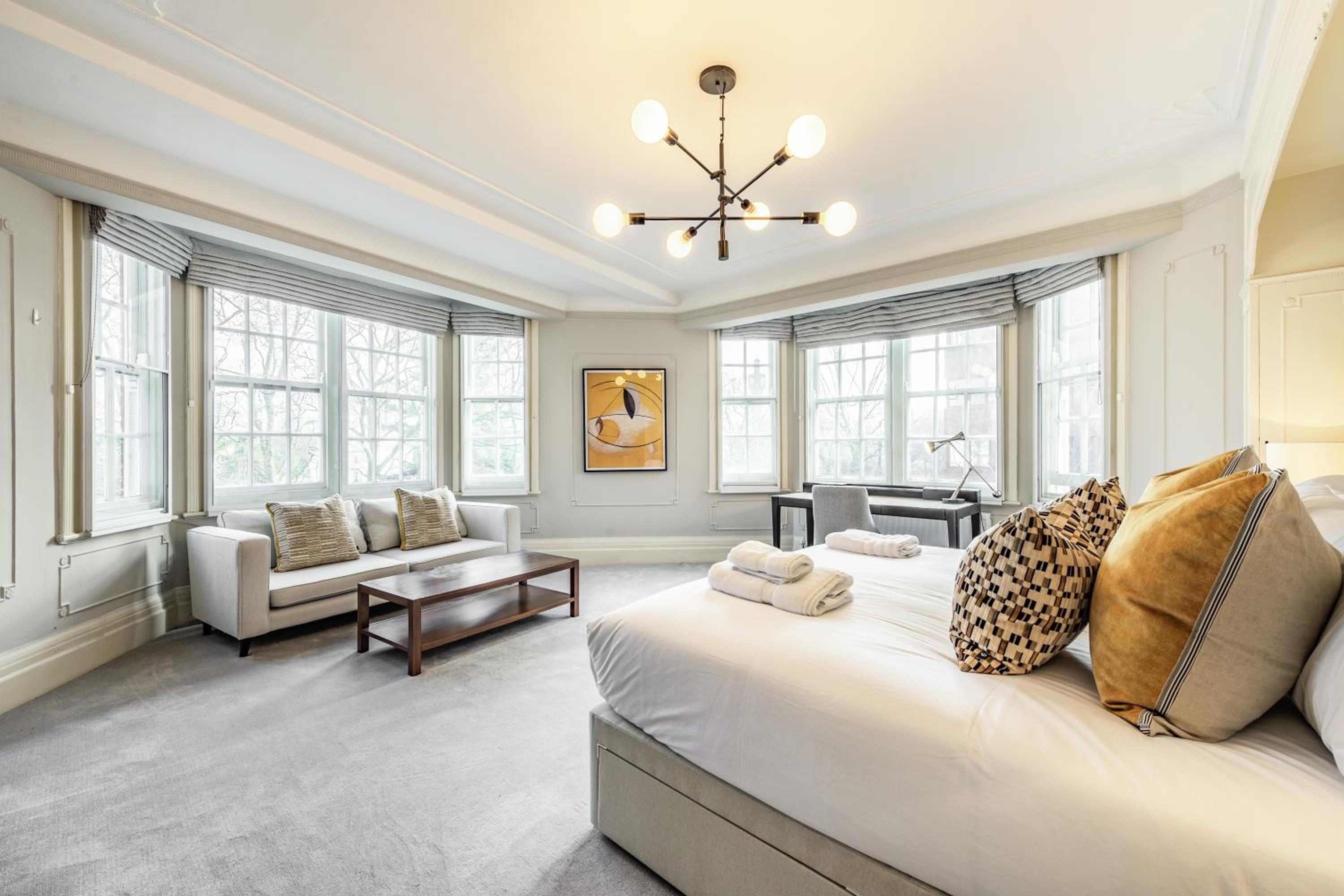 Strathmore Court Apartments