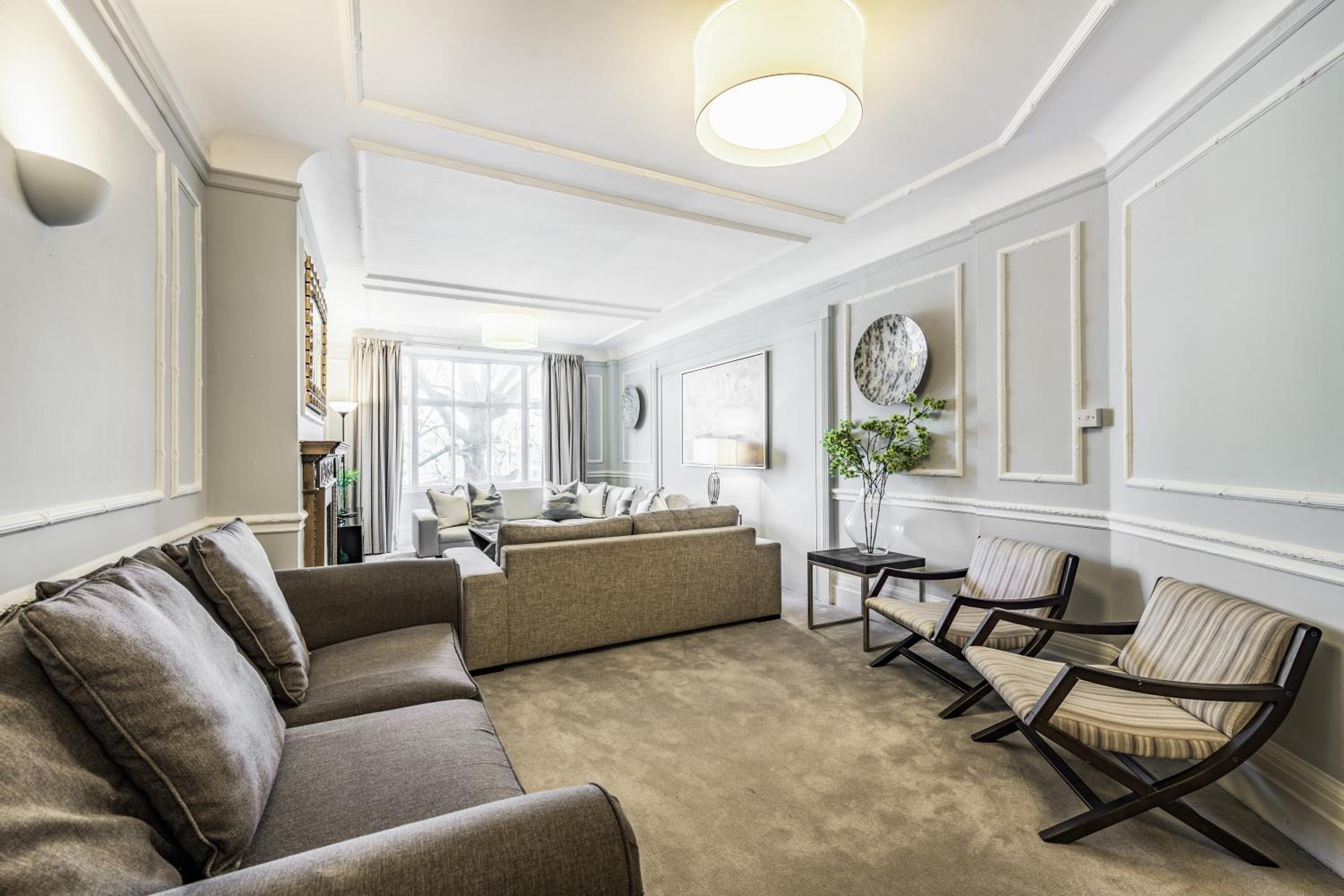 Strathmore Court Apartments