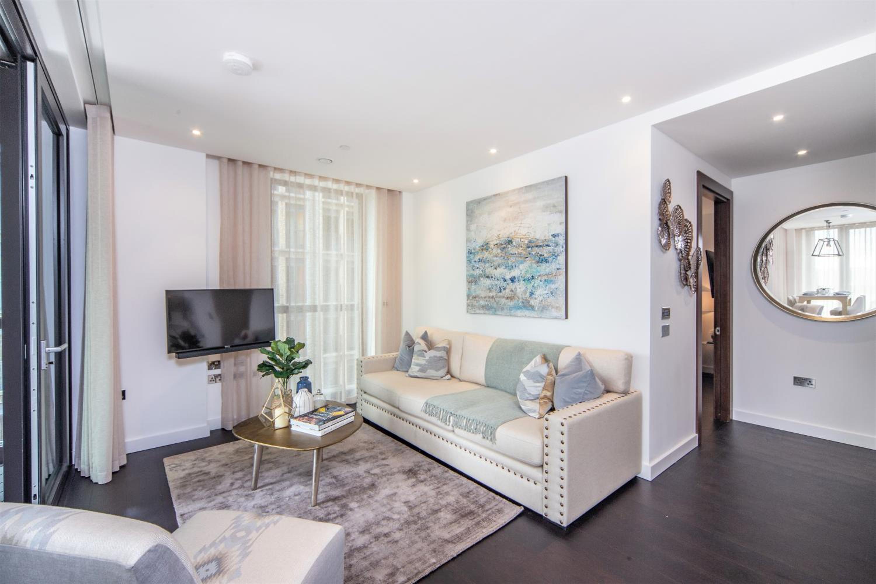 Thornes House Apartments
