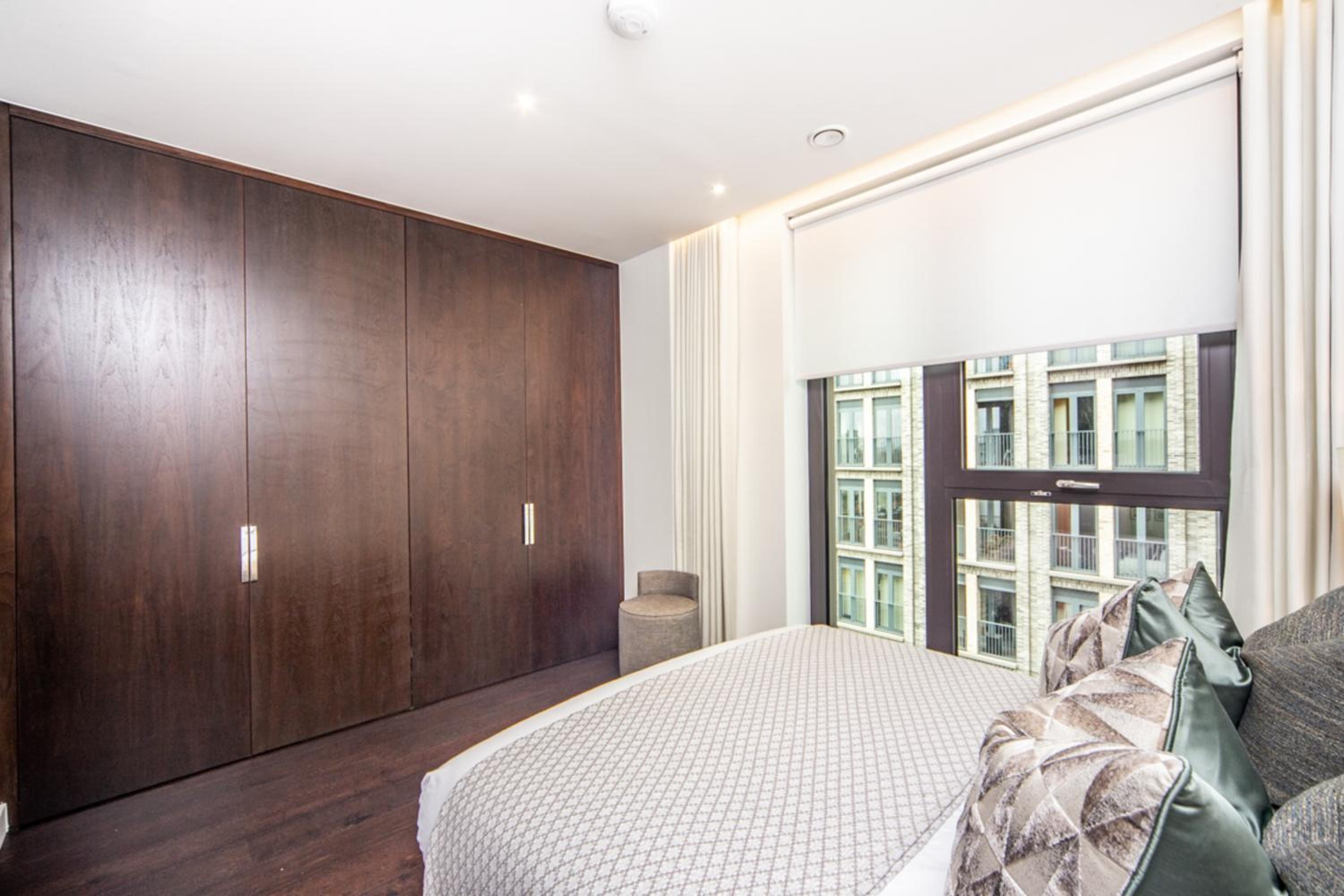 Thornes House Apartments