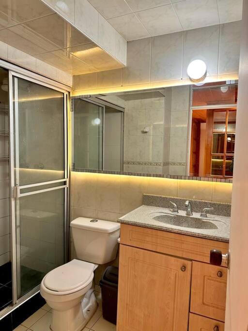 Acogedor Apartamento, cerca del Aeropuerto!