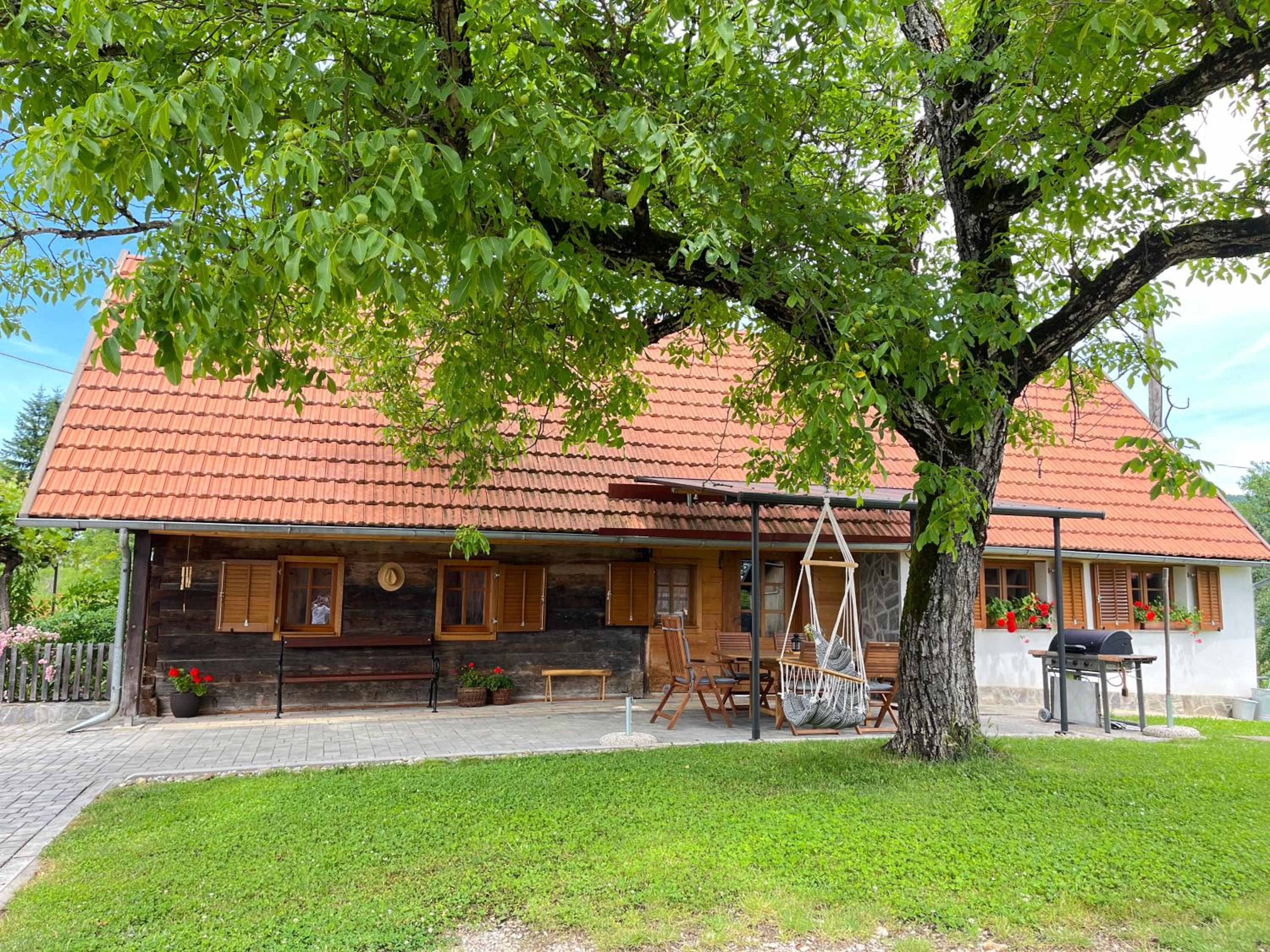 Domačija Brdar