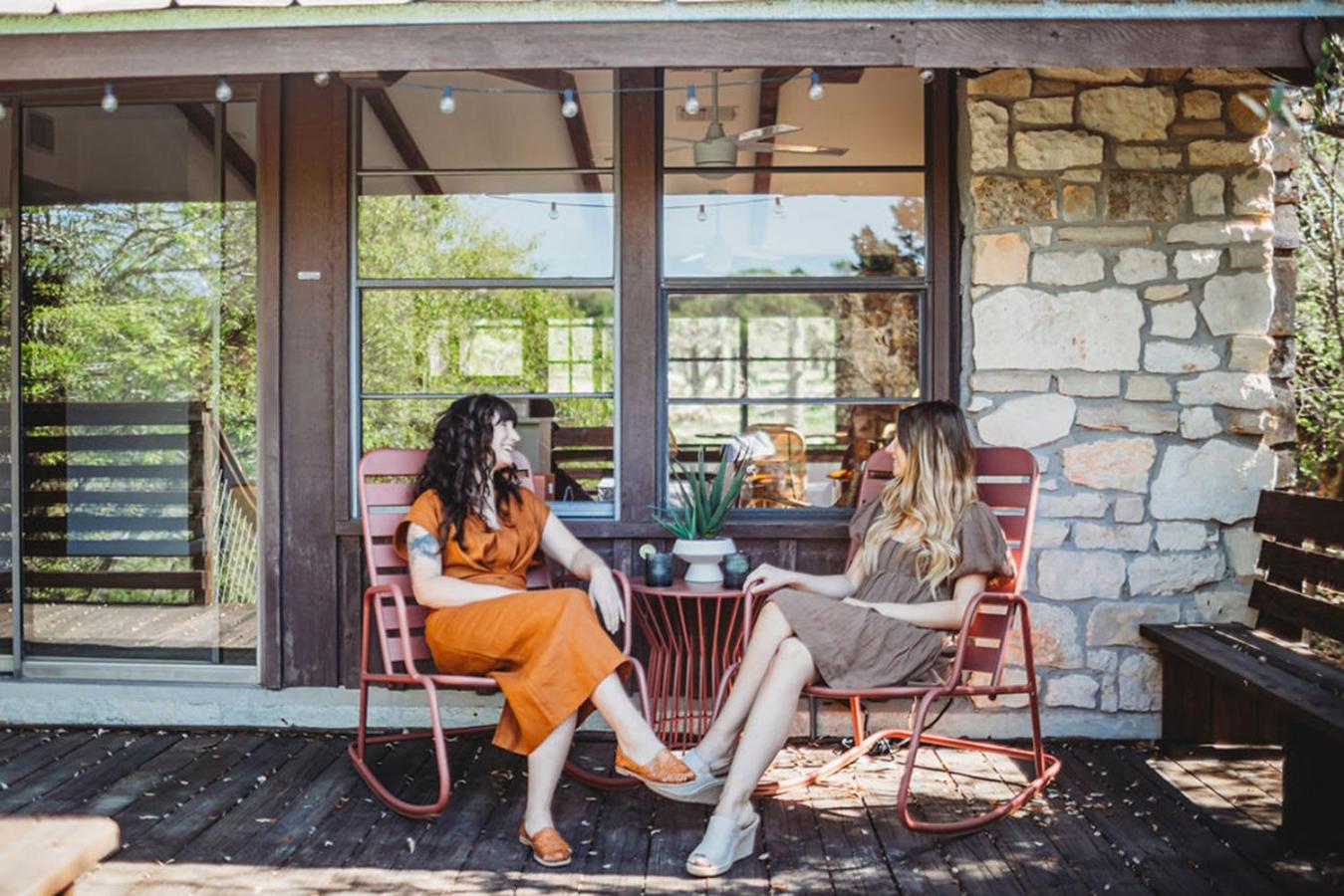 Hideout Cabin - private retreat just 15 mins from Wimberley! - Property Image 2