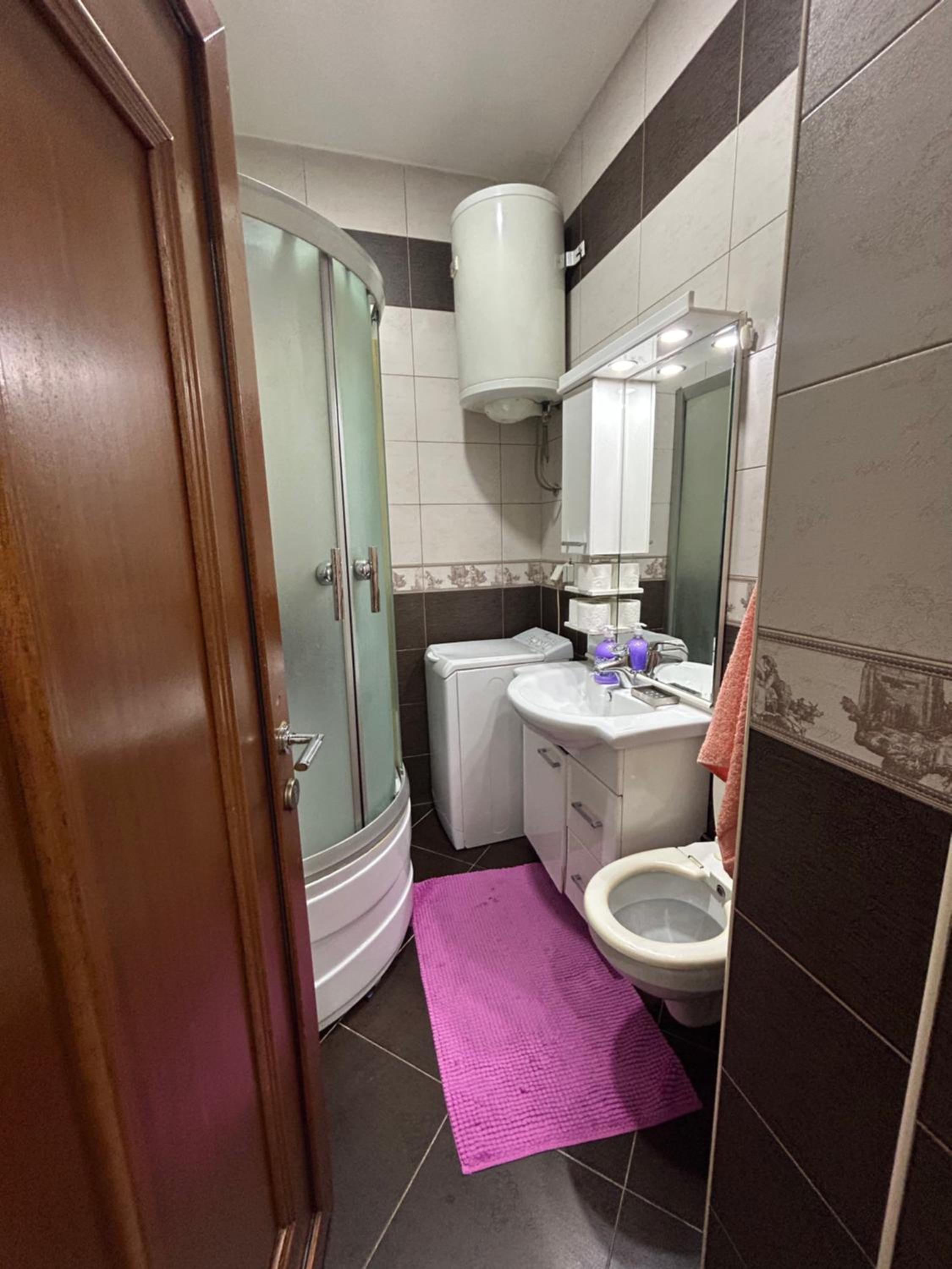 Emma Apartmani