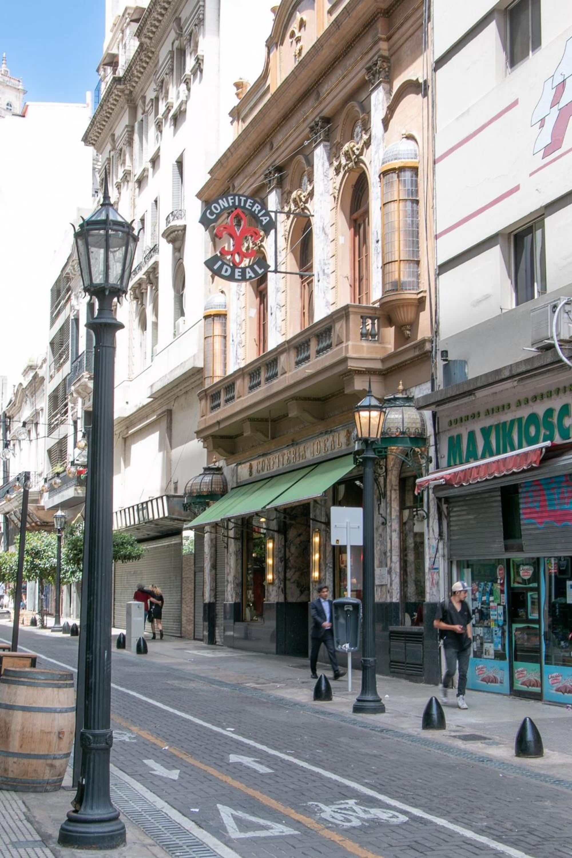 En el Centro: teatros y puerto madero