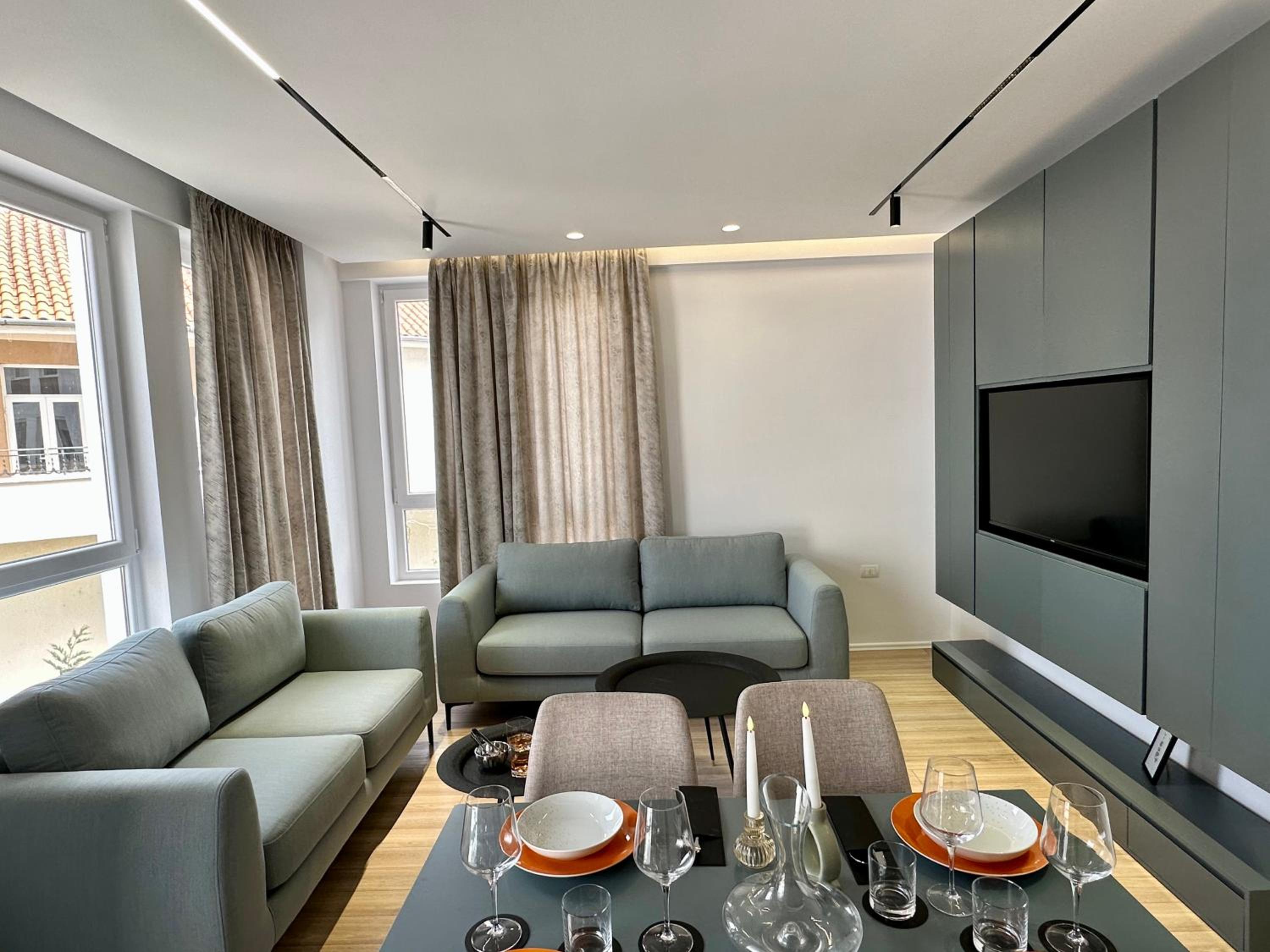 SUV ApartHotel