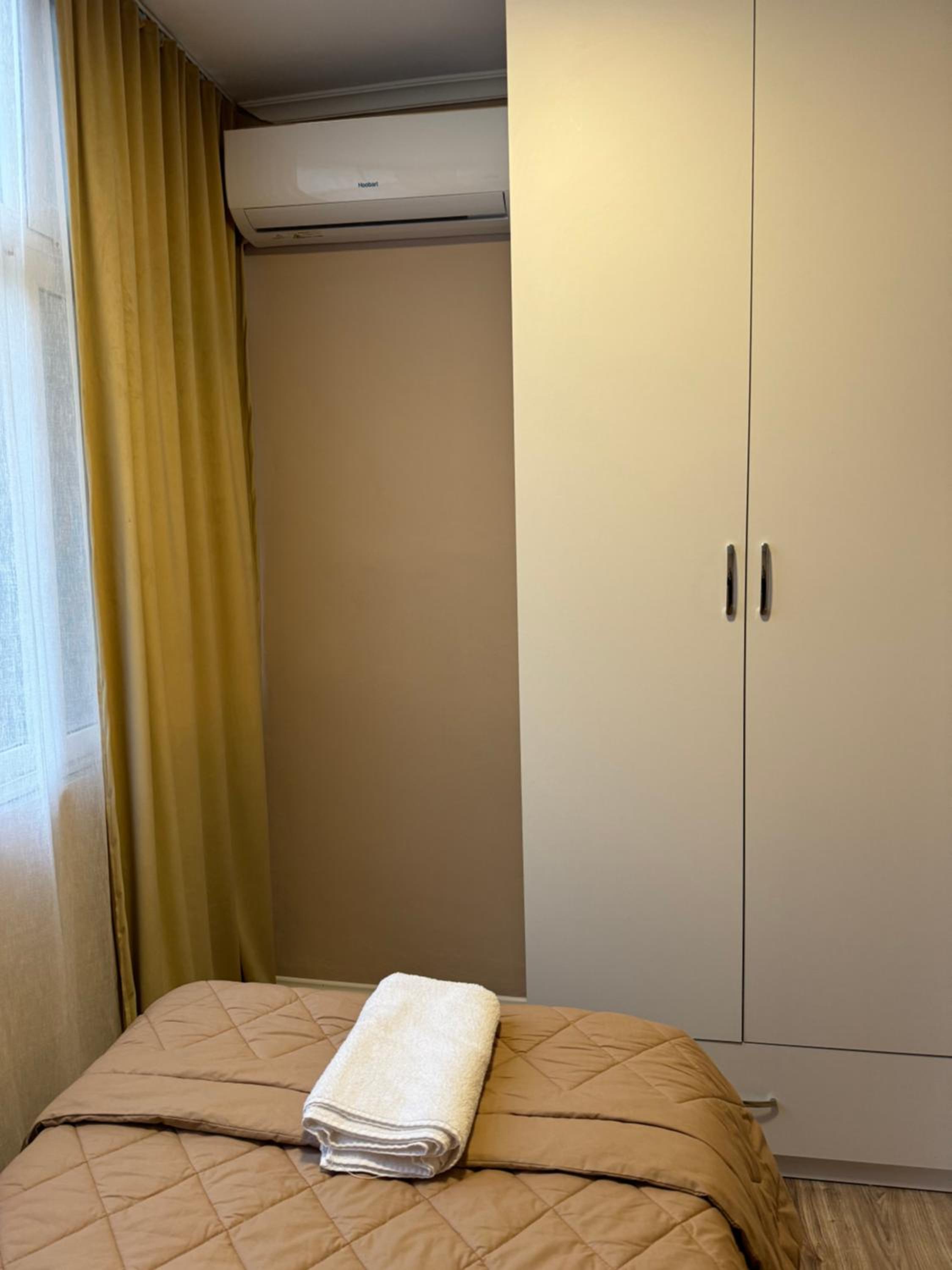 Bejart Apartment 5