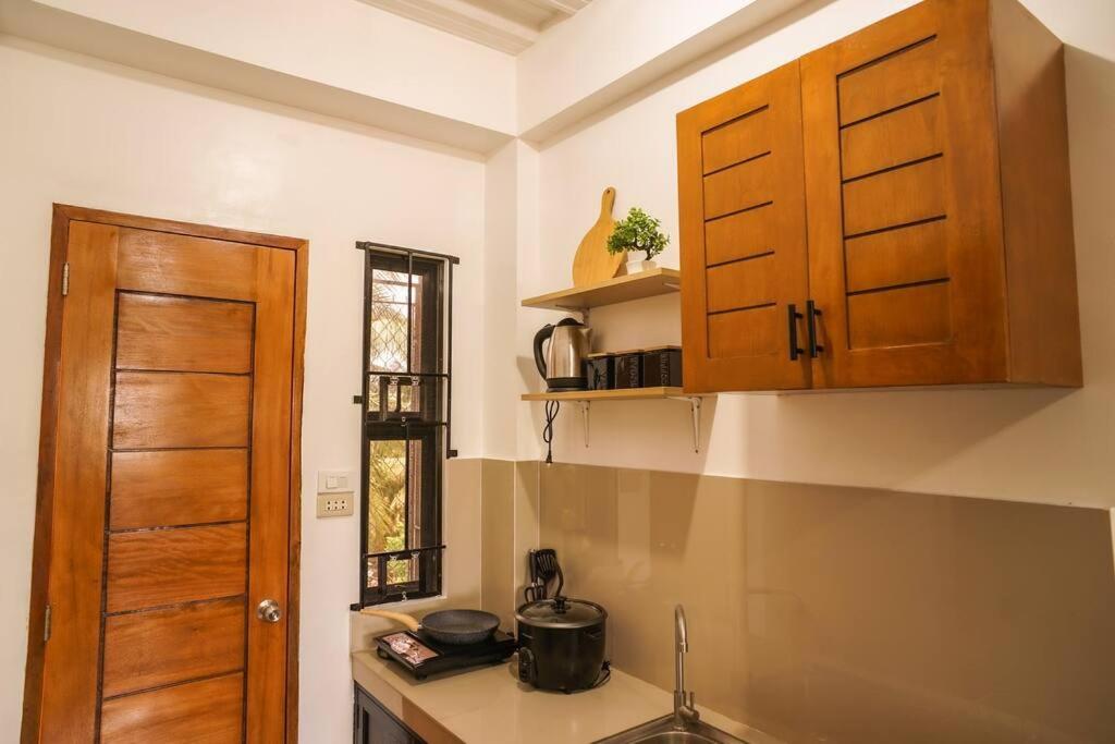 Cozy Loftbed Wi-Fi & Netflix Along Ligao Natl Road Unit 309 view 3