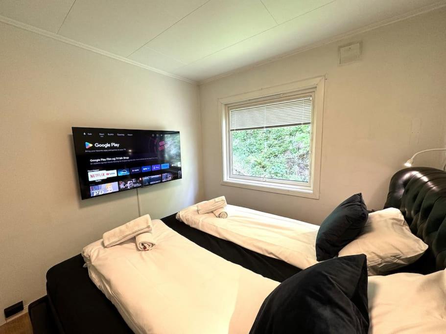HB8-2 moderne leilighet med fri parkering view 5