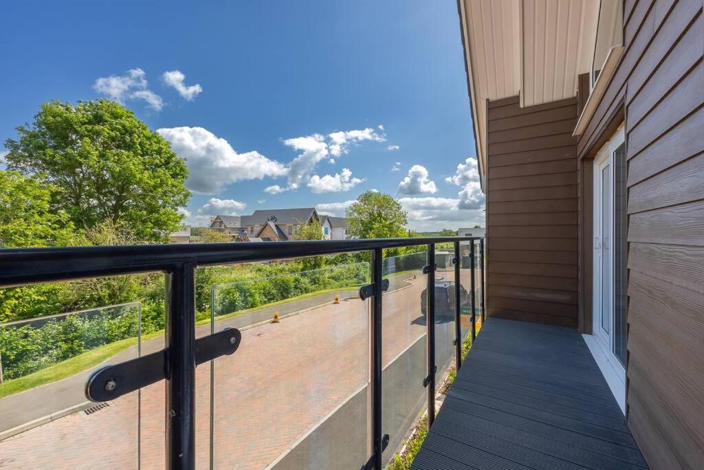 Stunning Gem of Olney by Yoko Property view 5