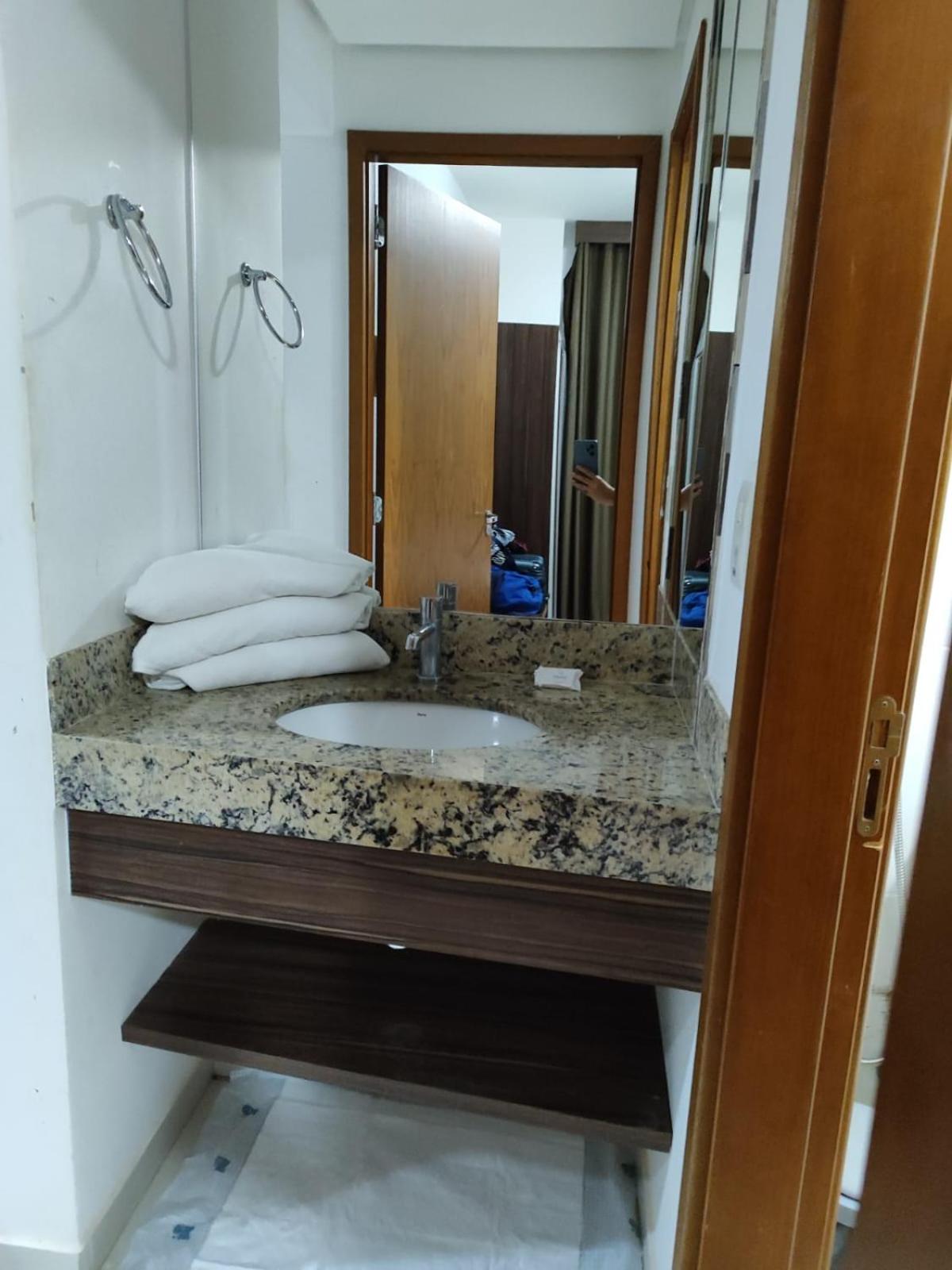 Aluguel Riviera ApartHotel