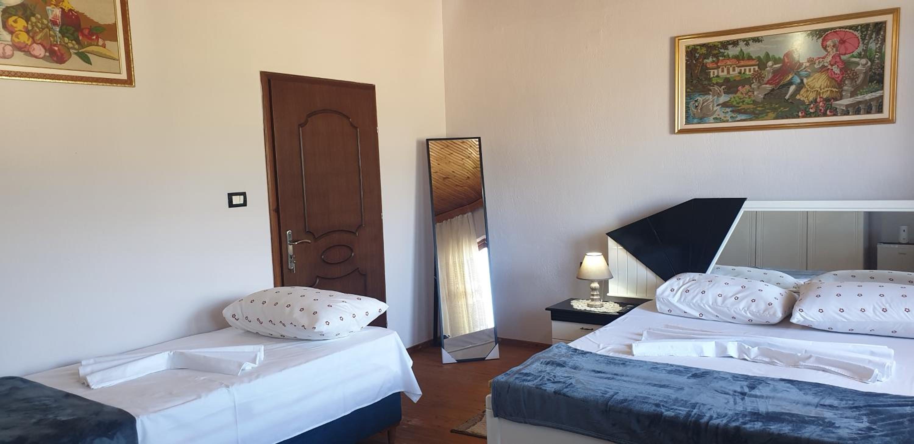 SHENA Guest House