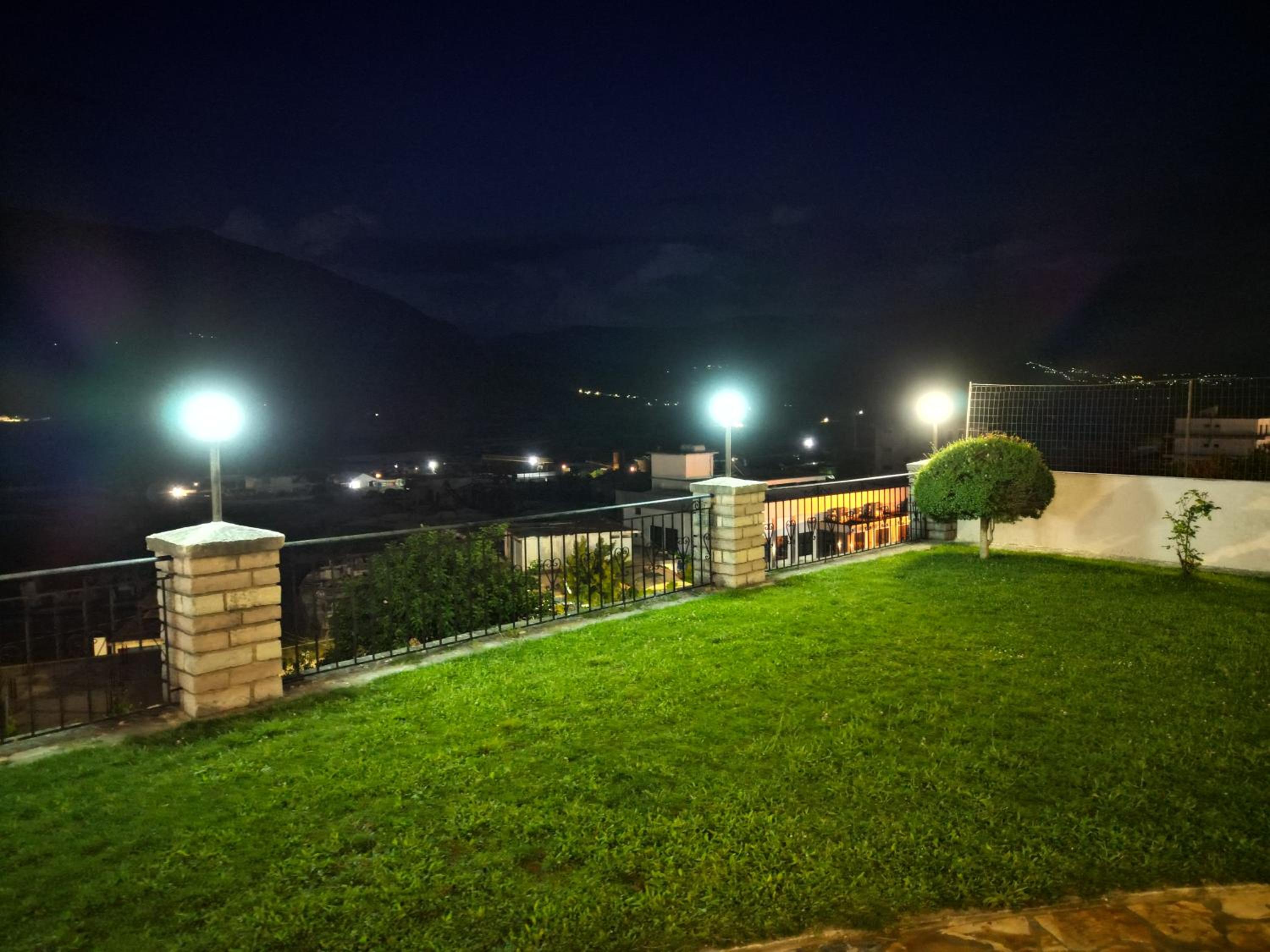 SHENA Guest House