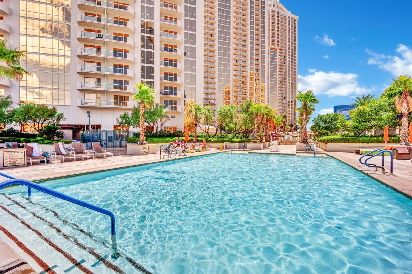 High Rise Condo Las Vegas view 2