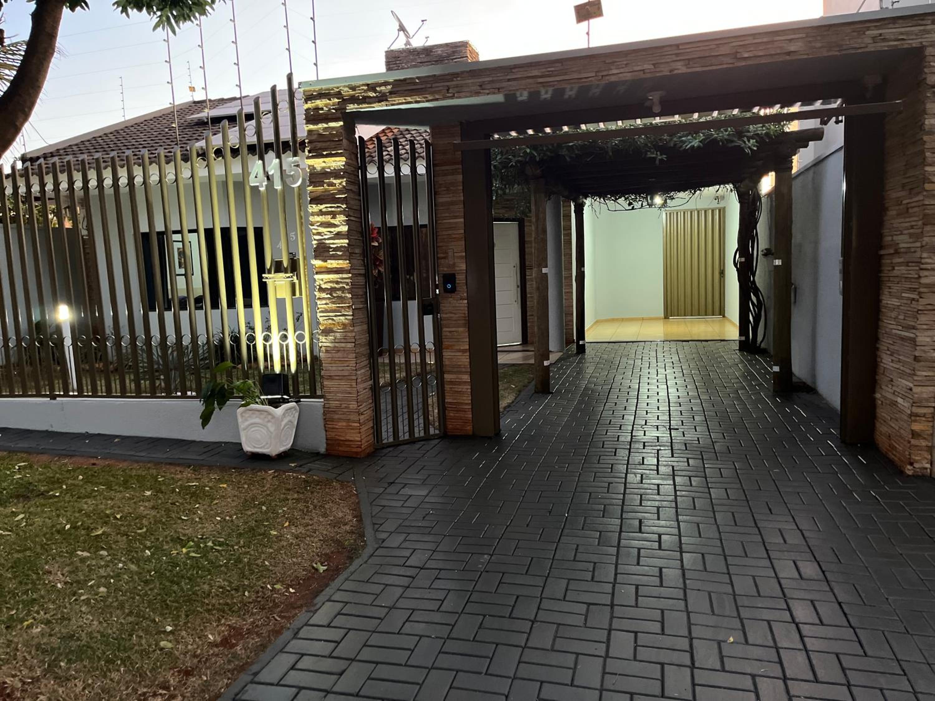 R&M House Hospedagem e Eventos