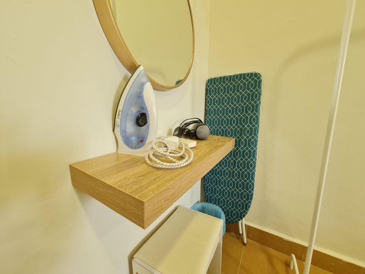1-5pax Suite - FREE BBQ, Beach Front, Swimming Pool photo 3
