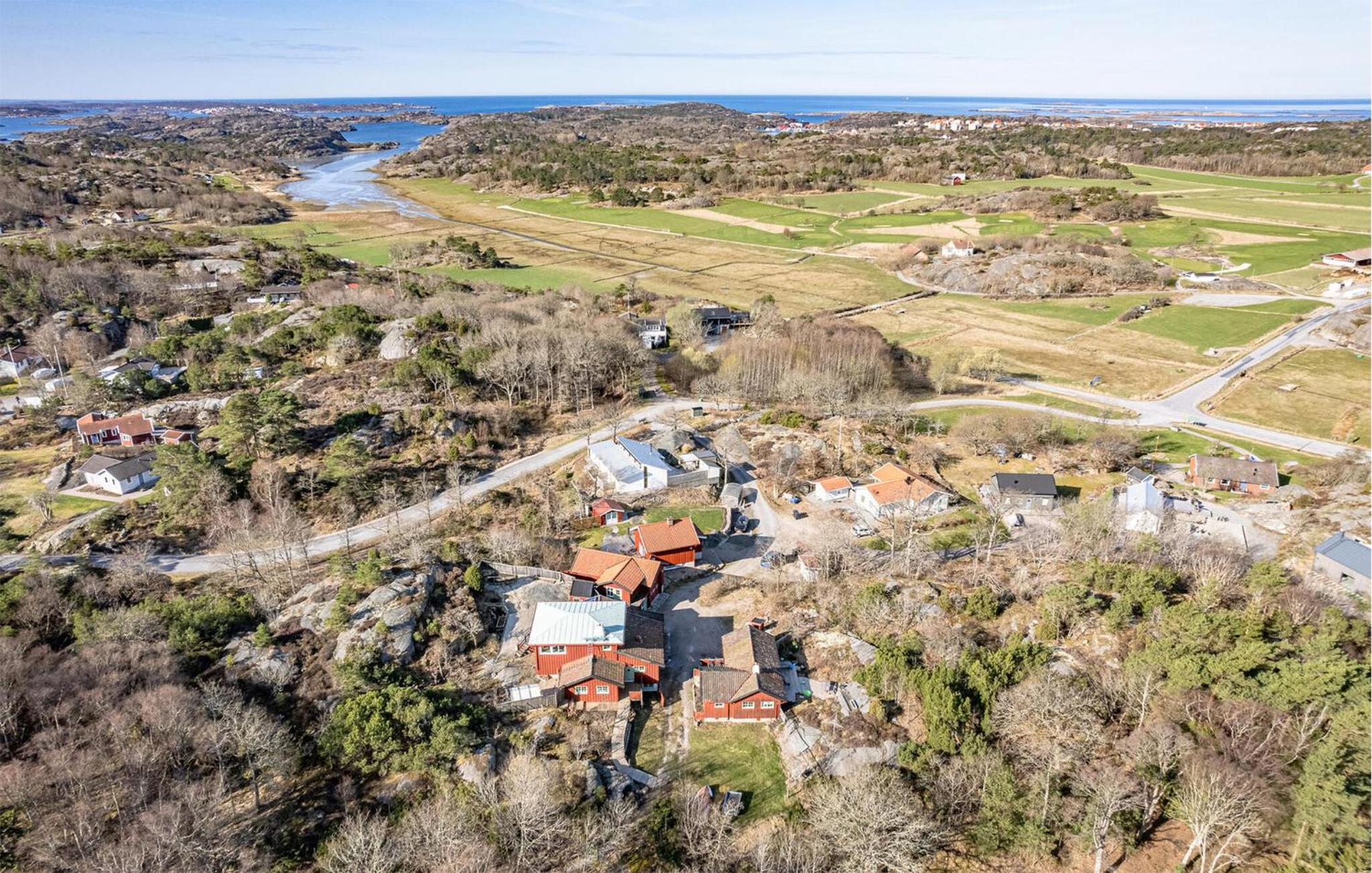Beautiful Home In Lysekil With Sauna view 2