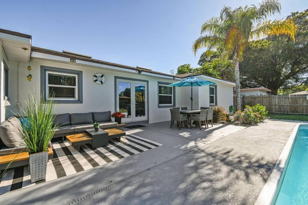 Tropical Retreat with Heated Pool & Firepit