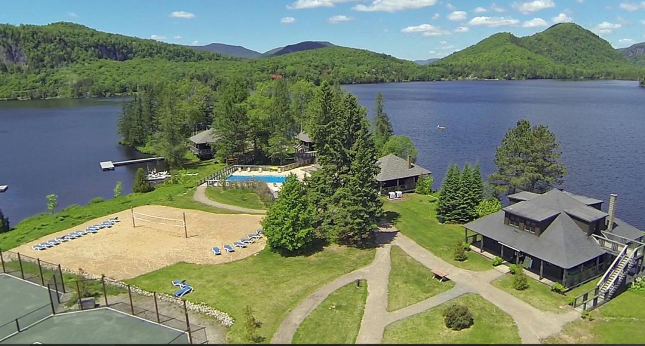 Tremblant Naturo-Spa, LAC, PISCINE, TENNIS, GYM