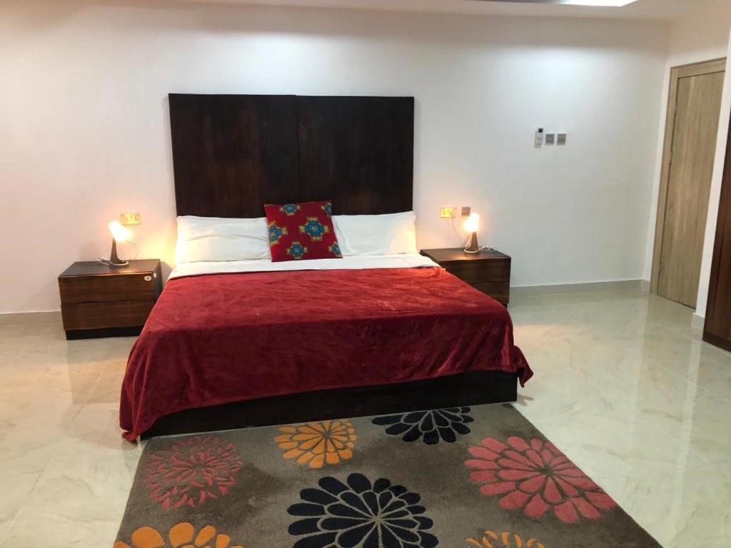 Fabian Court view 5