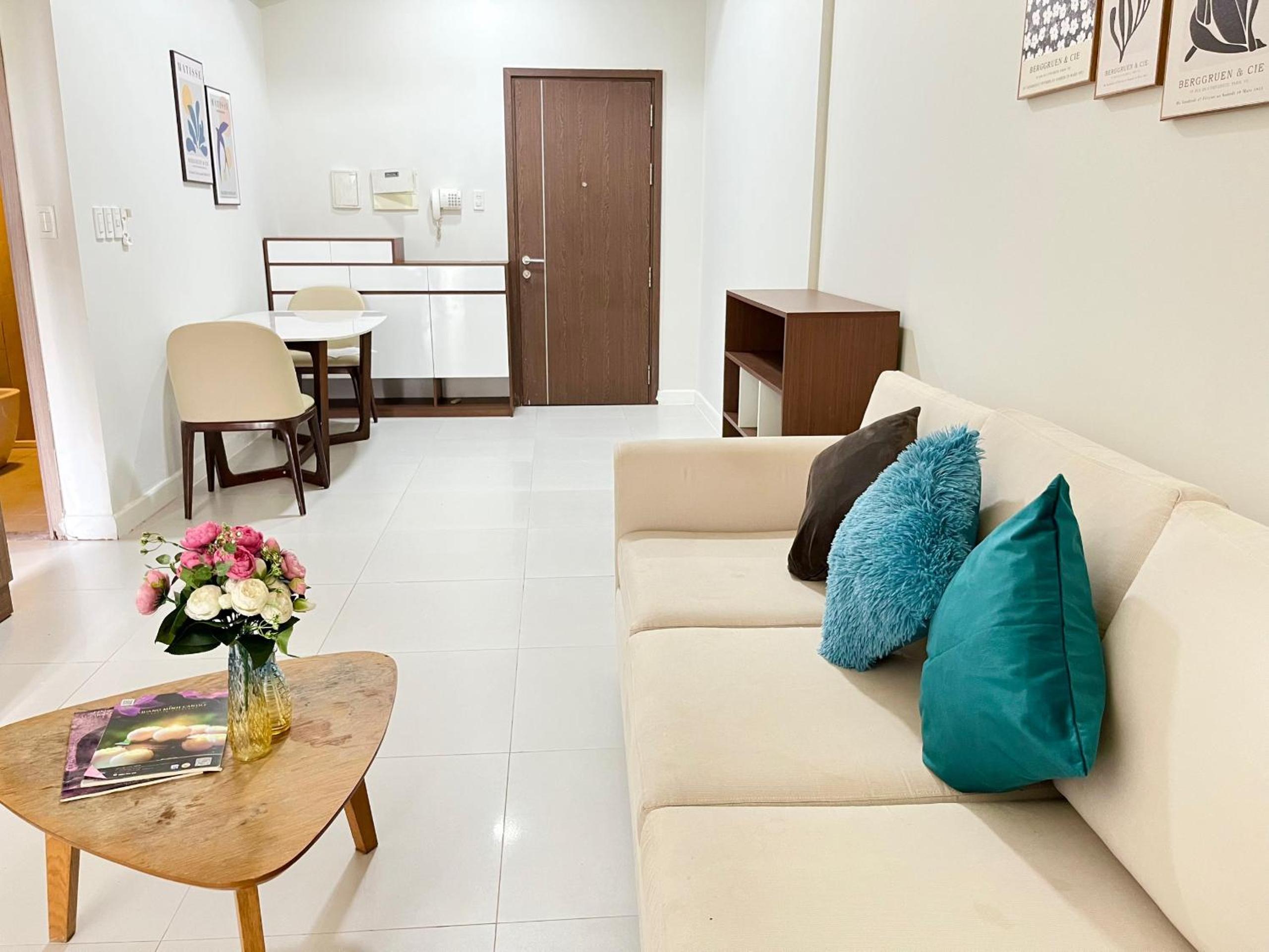 1 bedroom Lexington