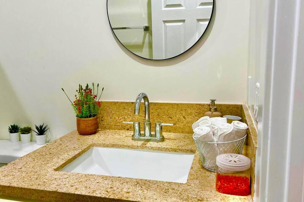 Newly Built 1BR House in Los Angeles