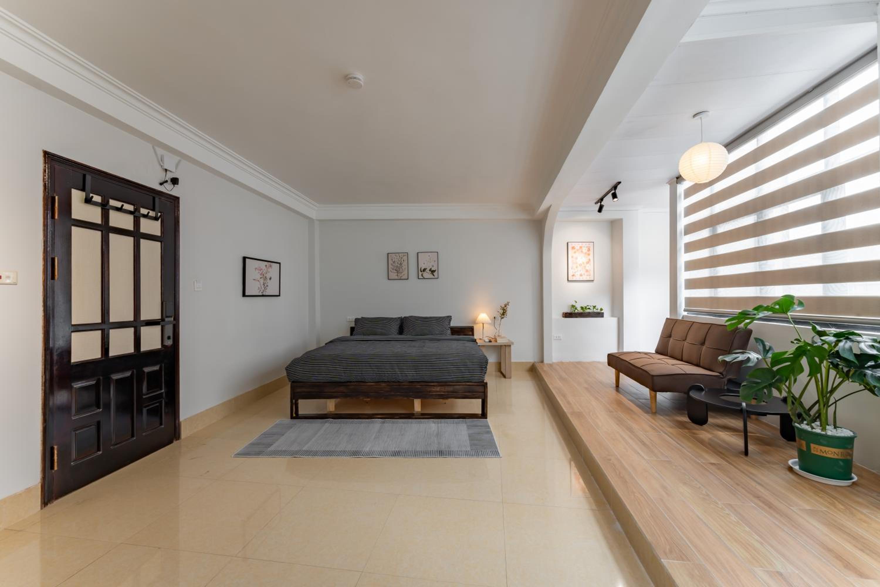 Old Quarter-Private Quiet Central Entire Rental-Peaceful Central Suites