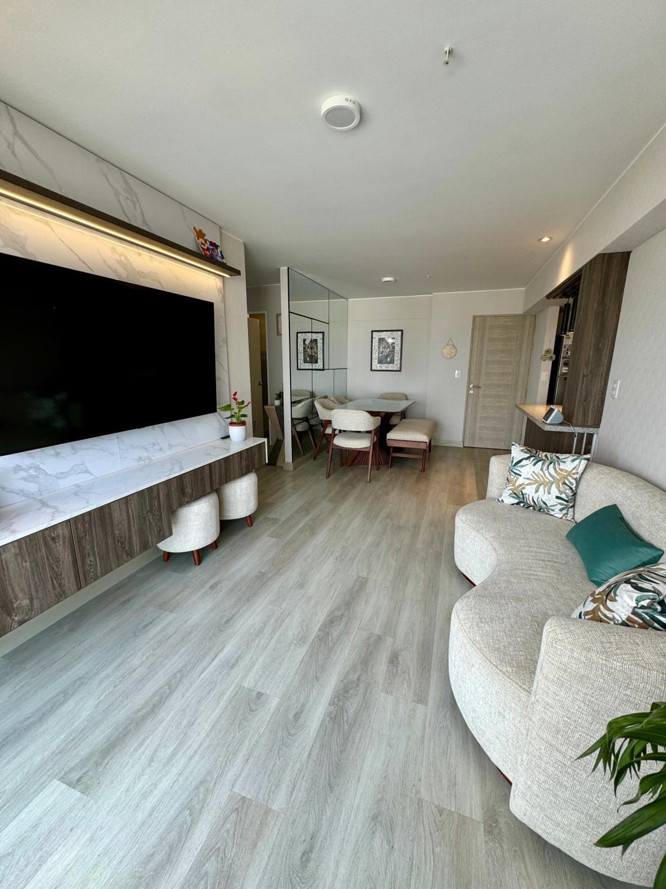 Dormitorio privado súper acogedor y una gran vista a la Ciudad view 4