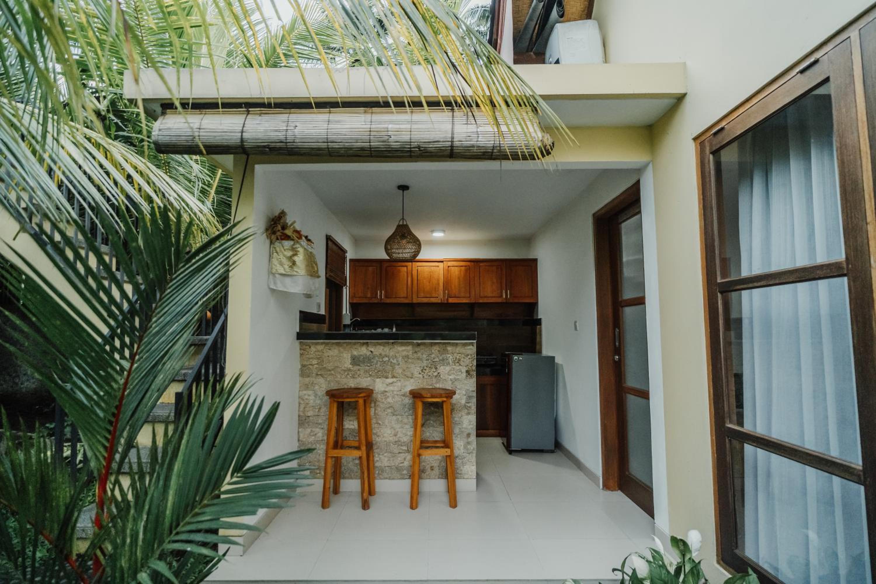 Ancut Sari Private Villa view 4