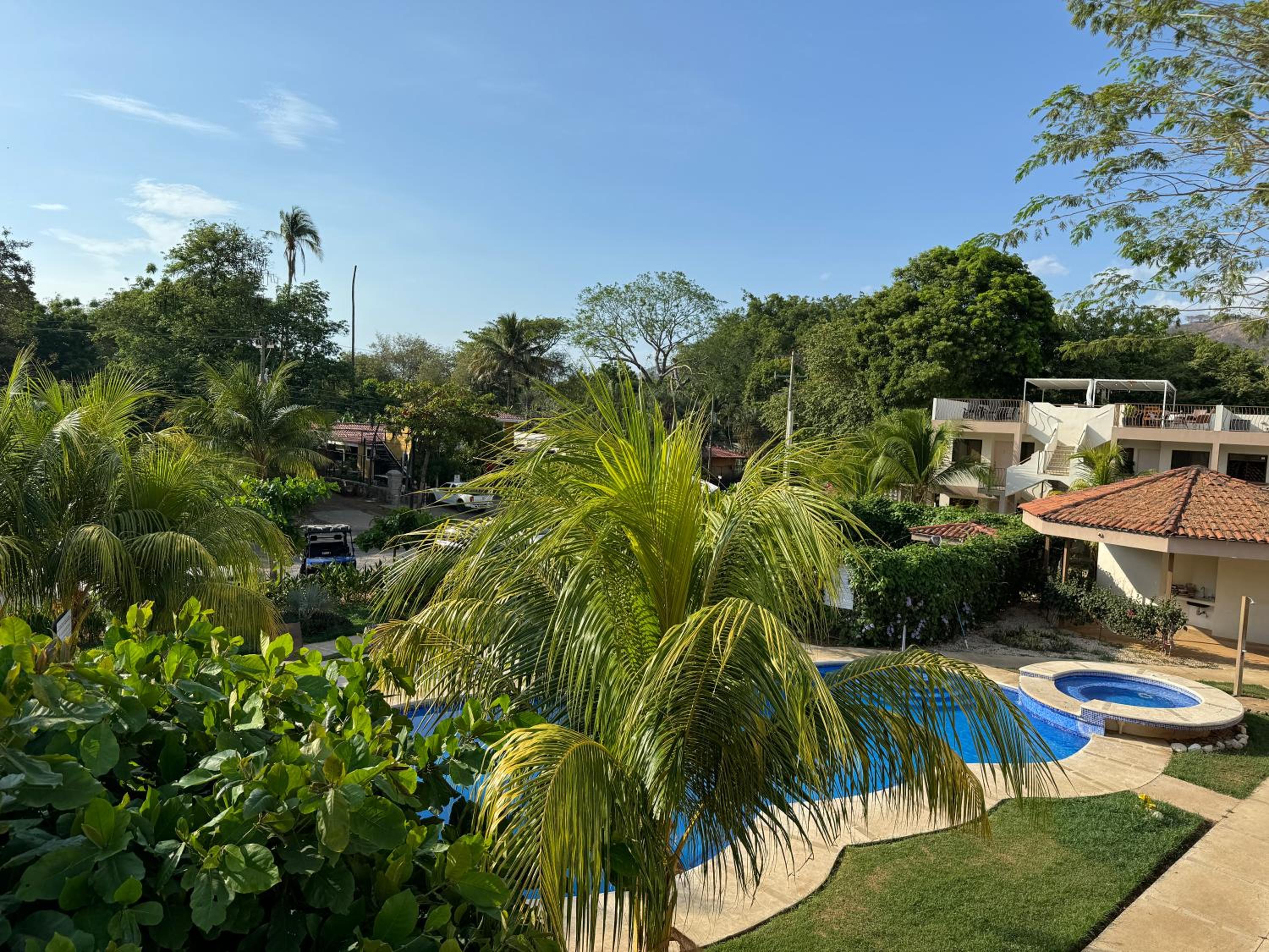 Sandy Shore Two bedroom condo across beach
