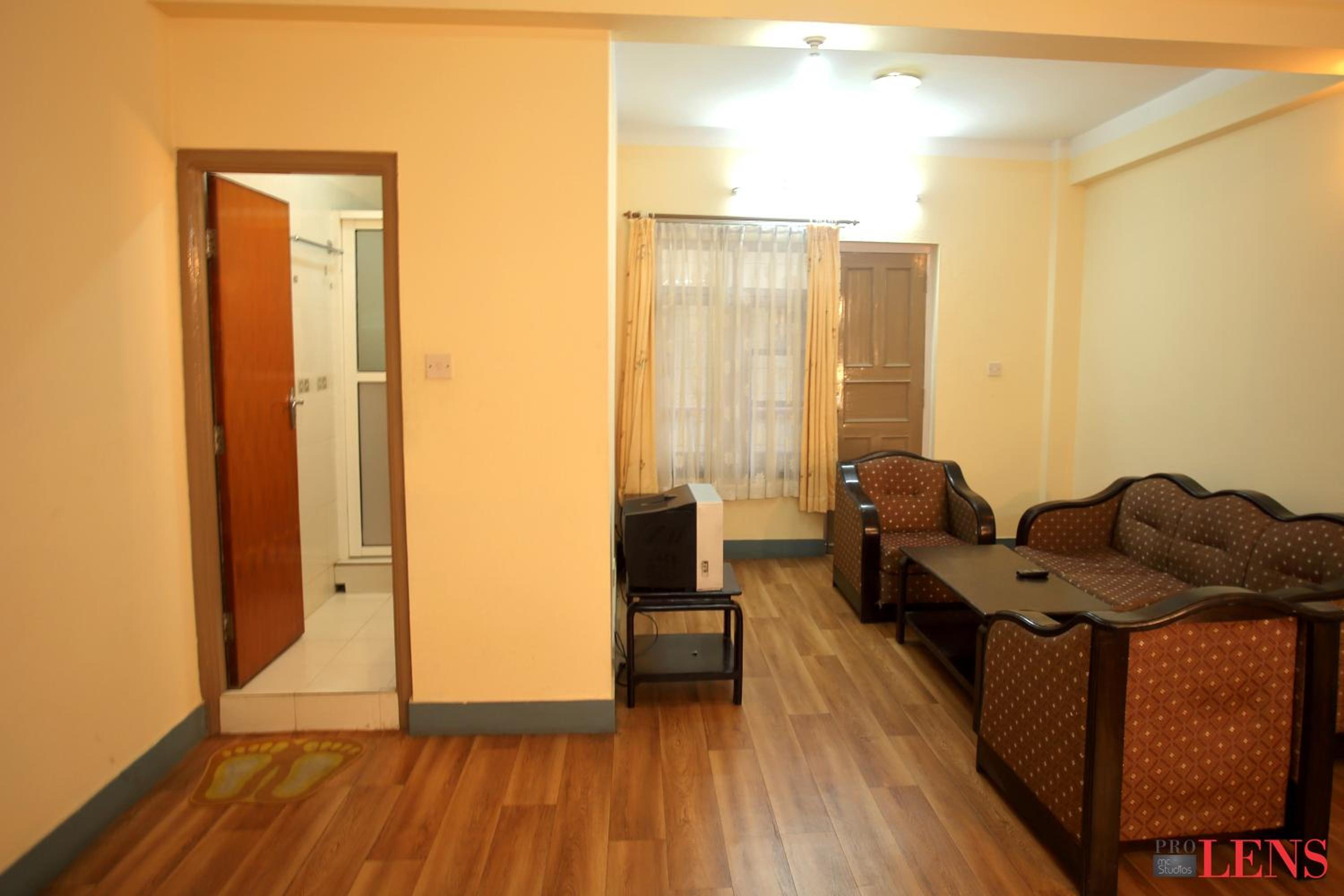 Melungtse apartment view 4