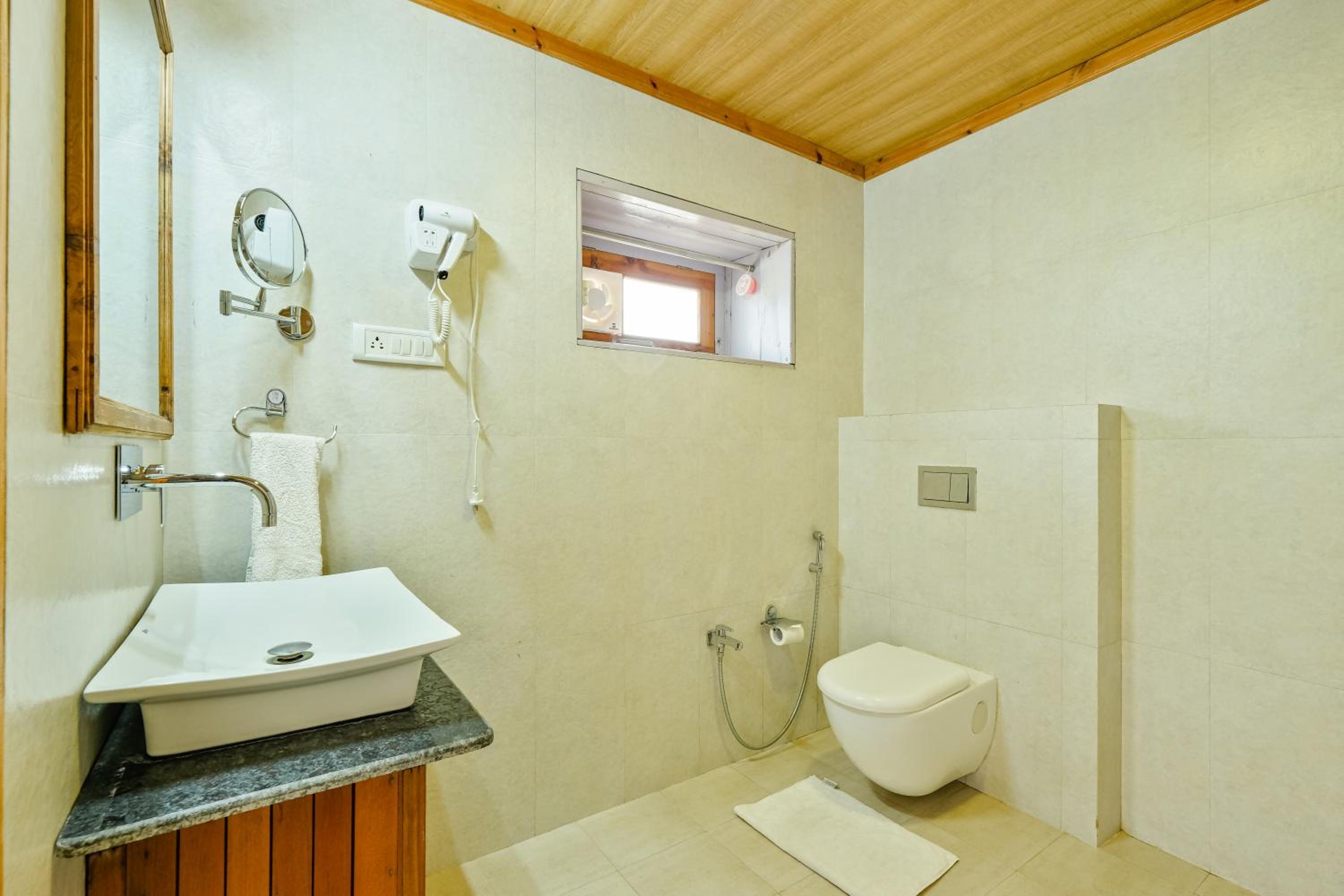 WoodVista Cottages