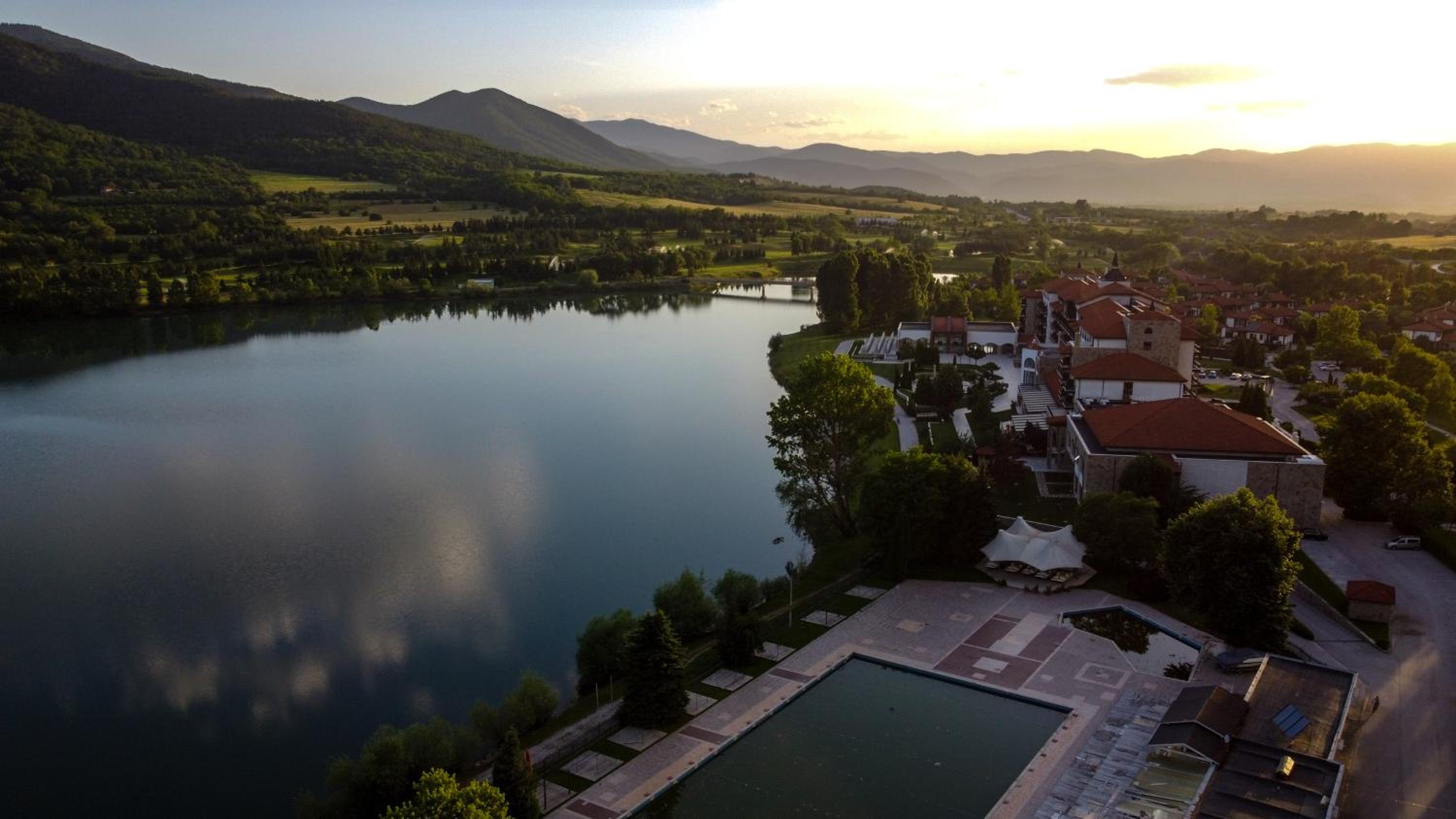 Pravets Lake Panorama Apartments