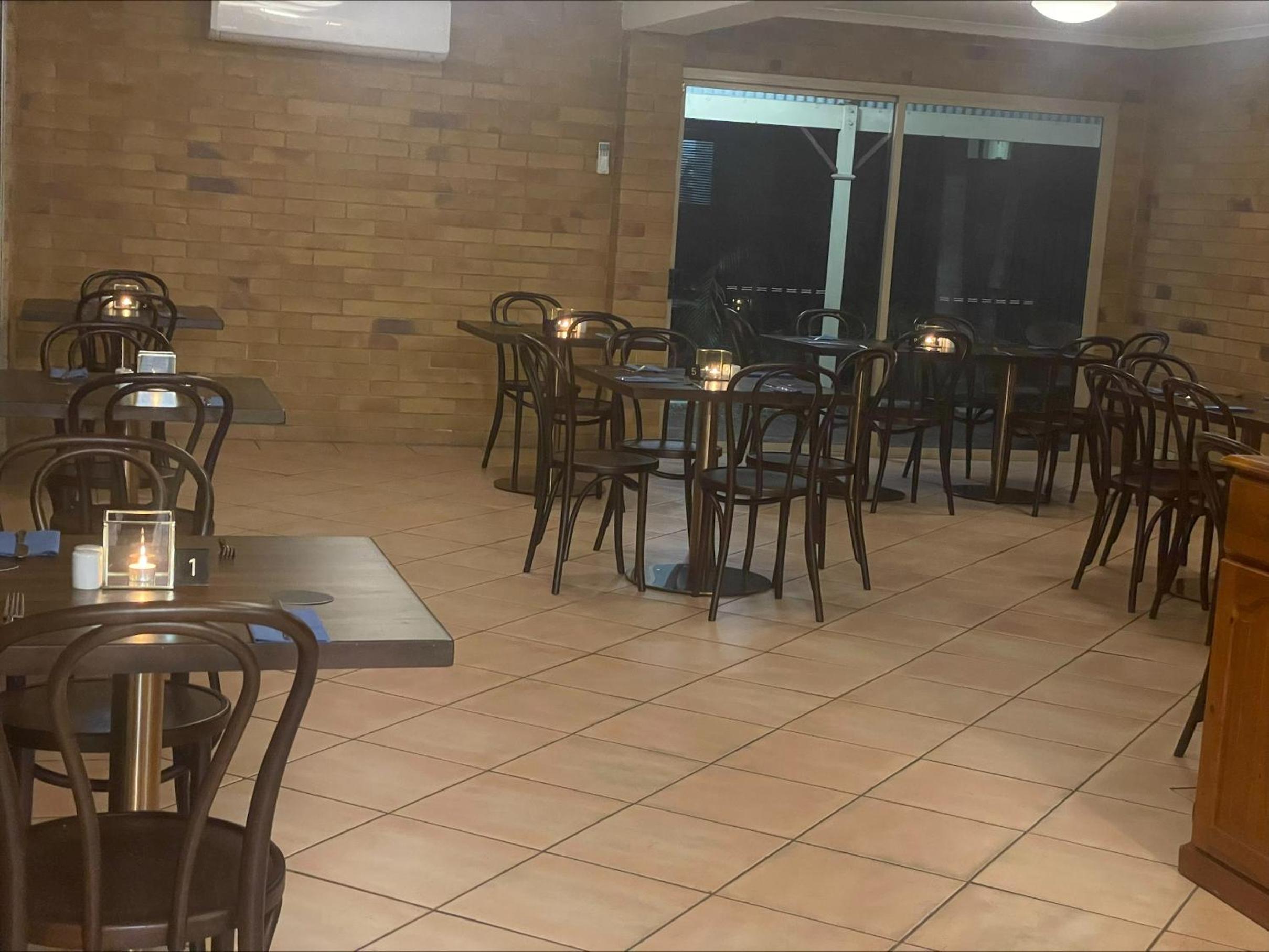 Wild Scotsman Motor Inn Gin Gin QLD view 4