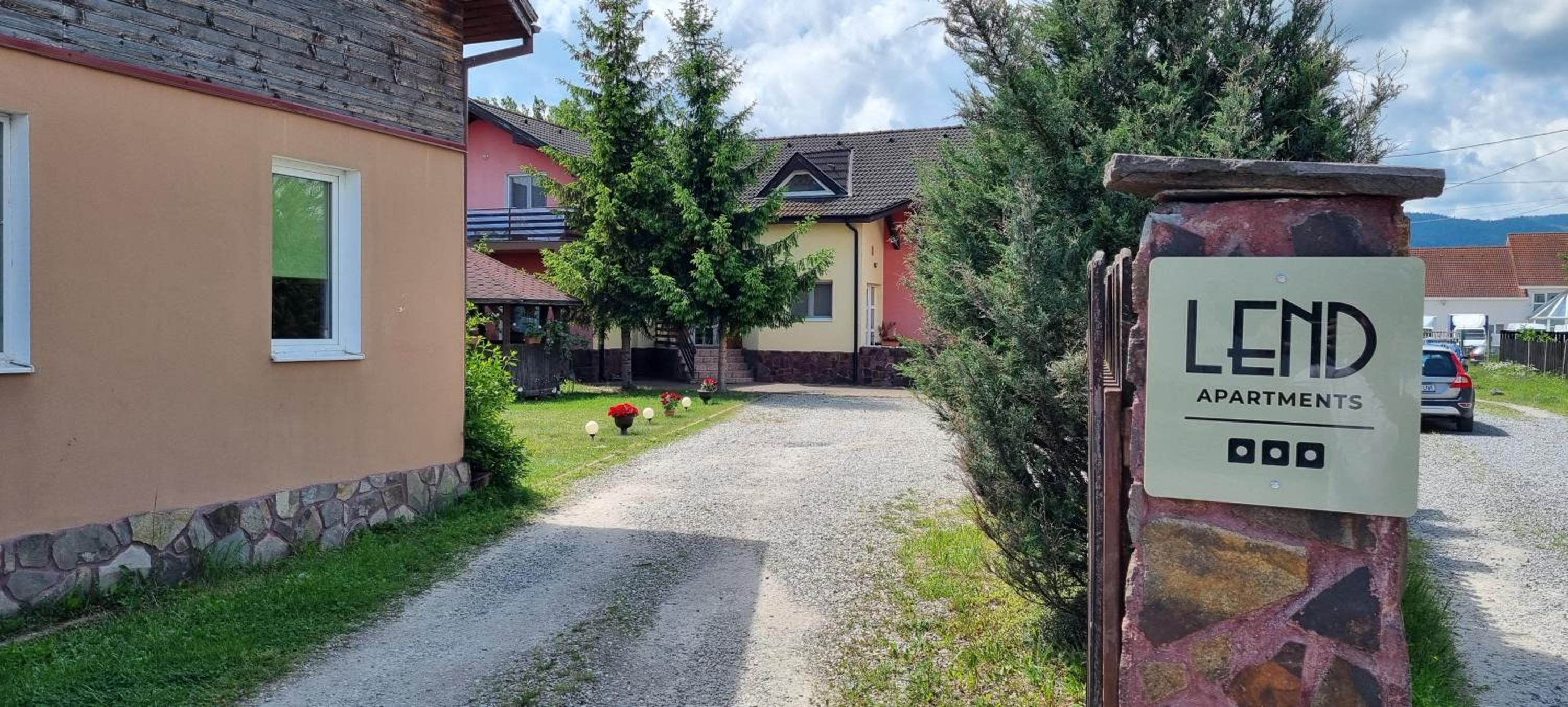 Lend apartman in the garden view 2