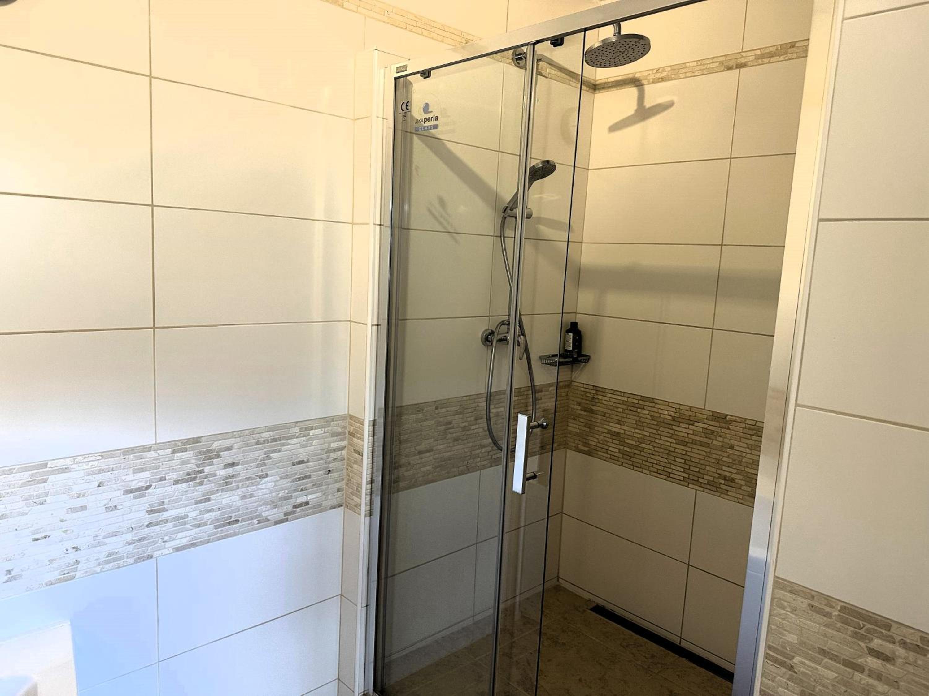 Vila u potoka