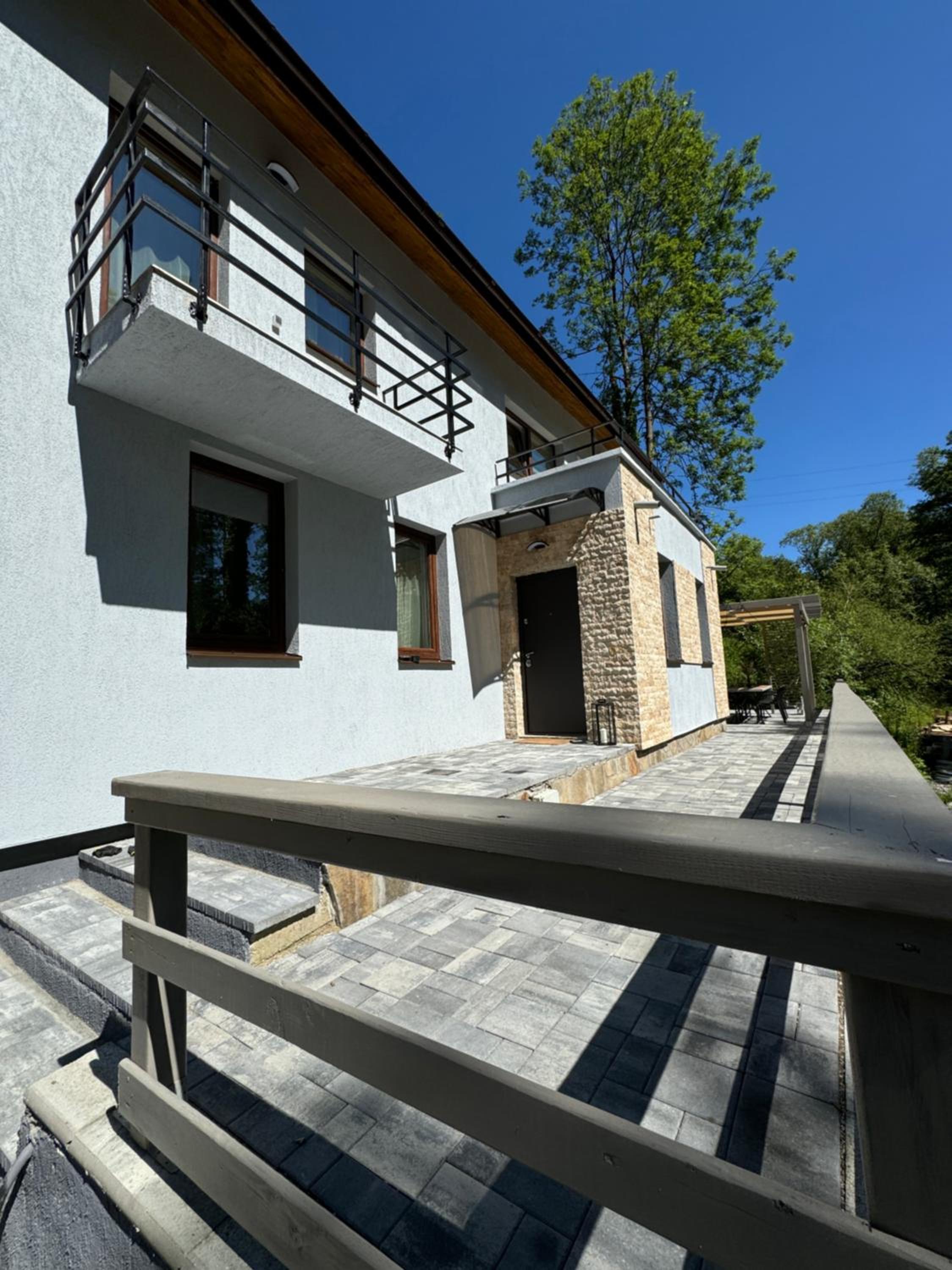 Twin Villa