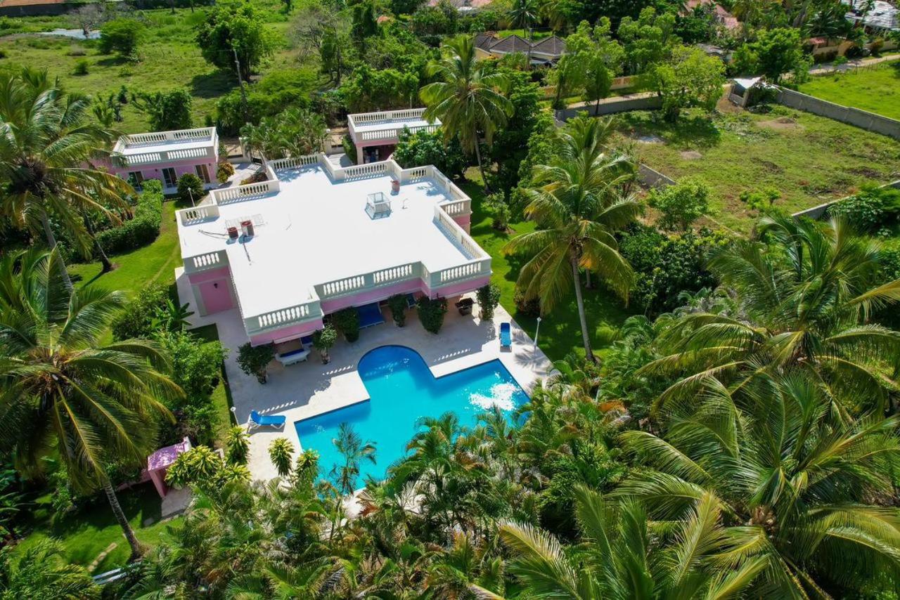 Villa Rosada