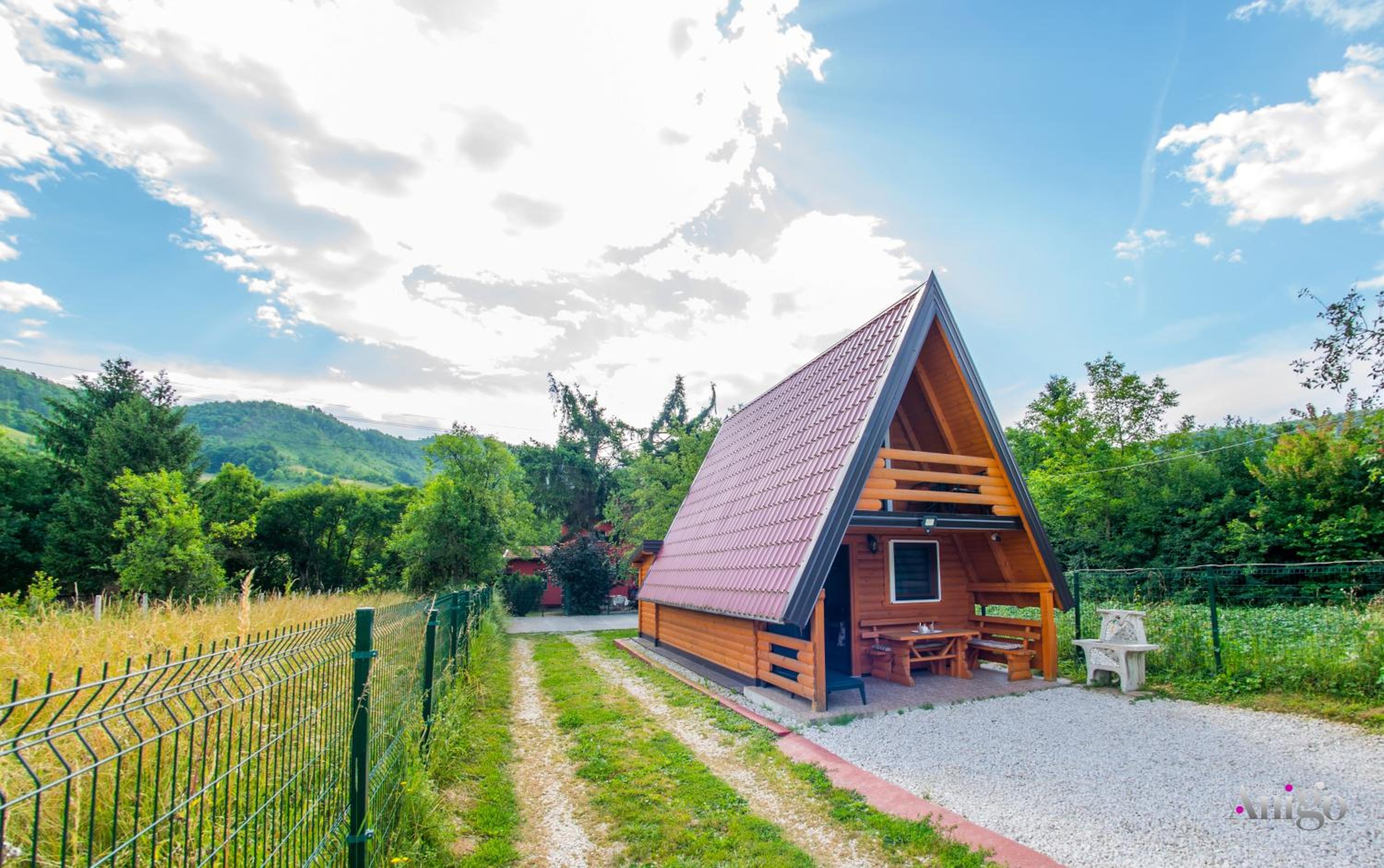 Pyramid Energy House