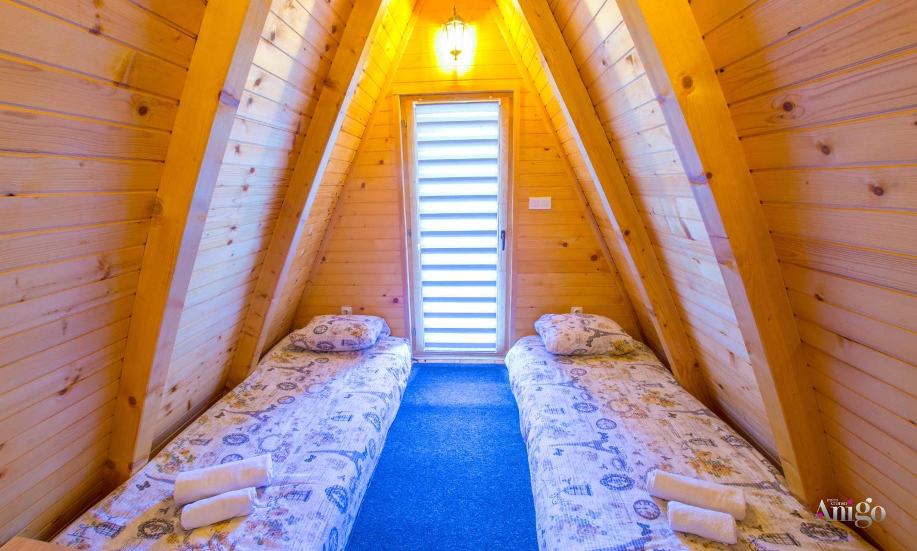 Pyramid Energy House