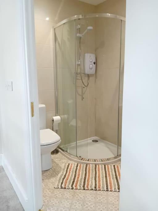 Town Centre Luxury Retreat view 3