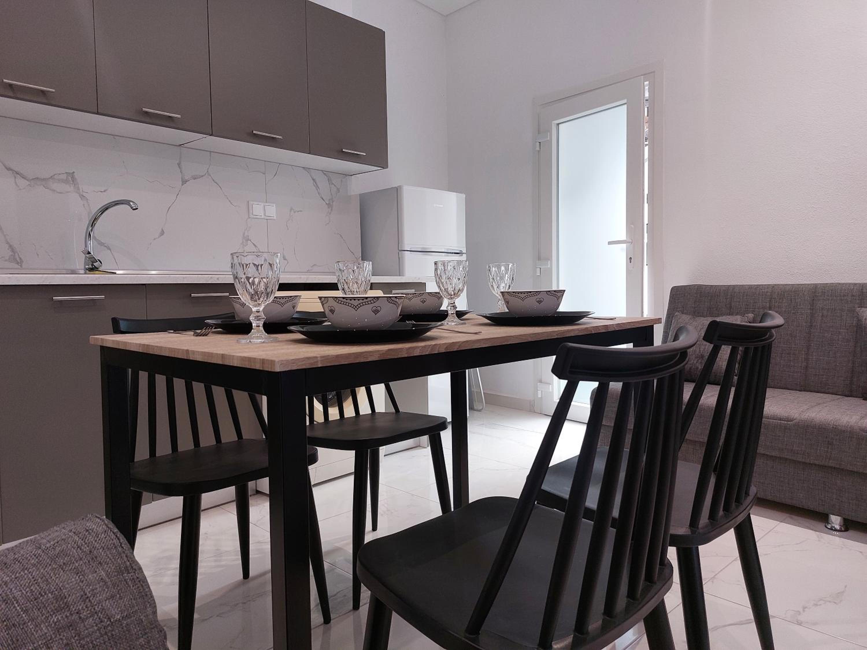 Apartments Avia