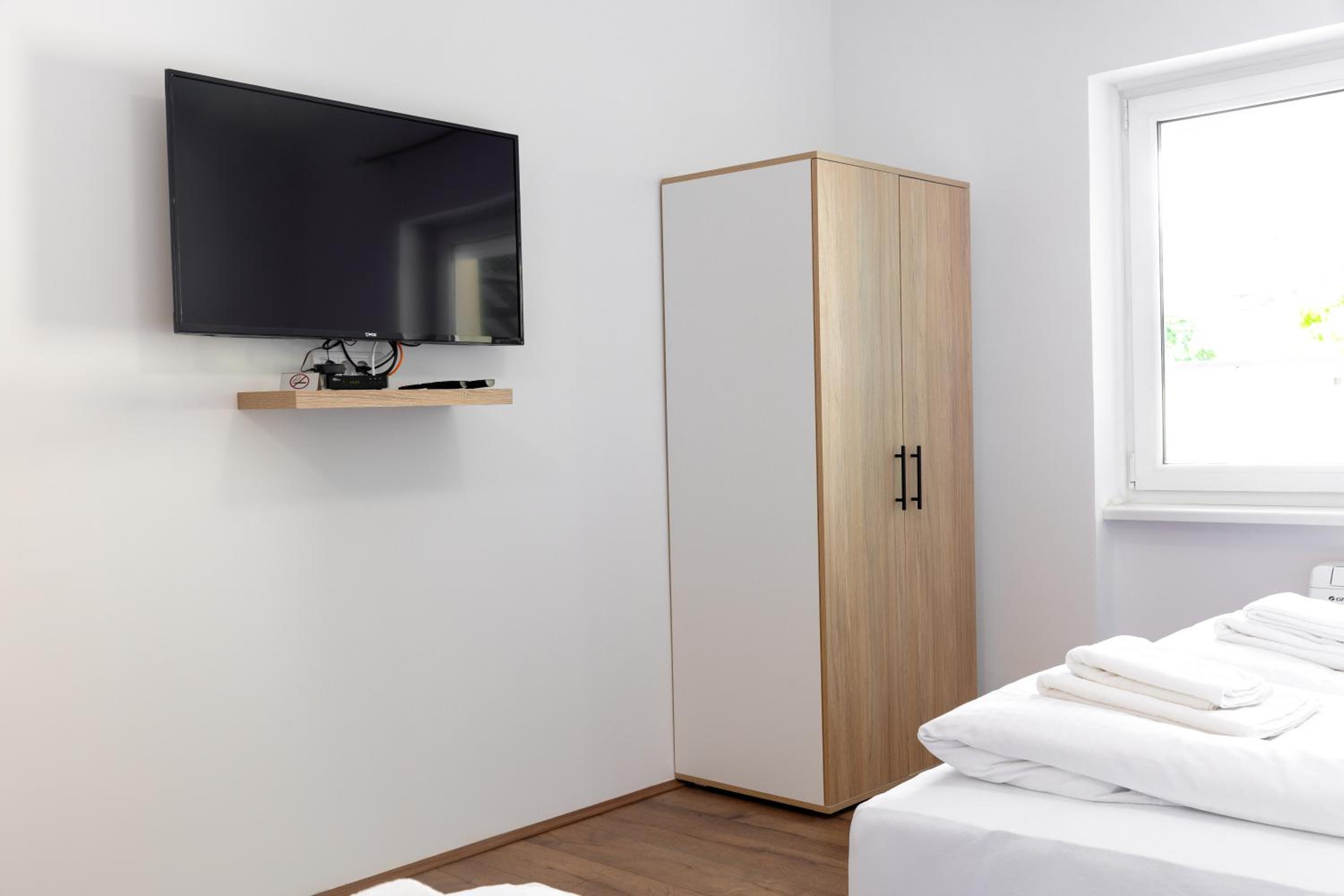 Luna Nera apartments