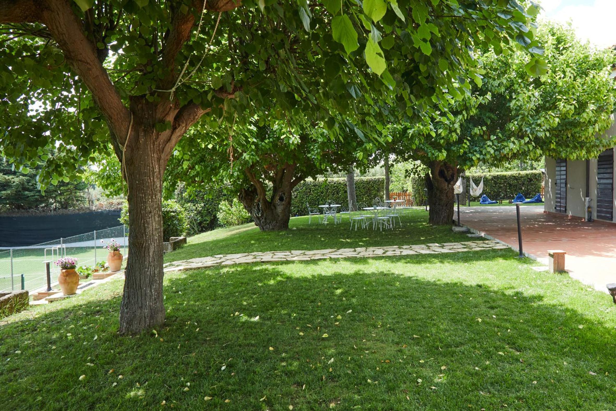 Photo 43