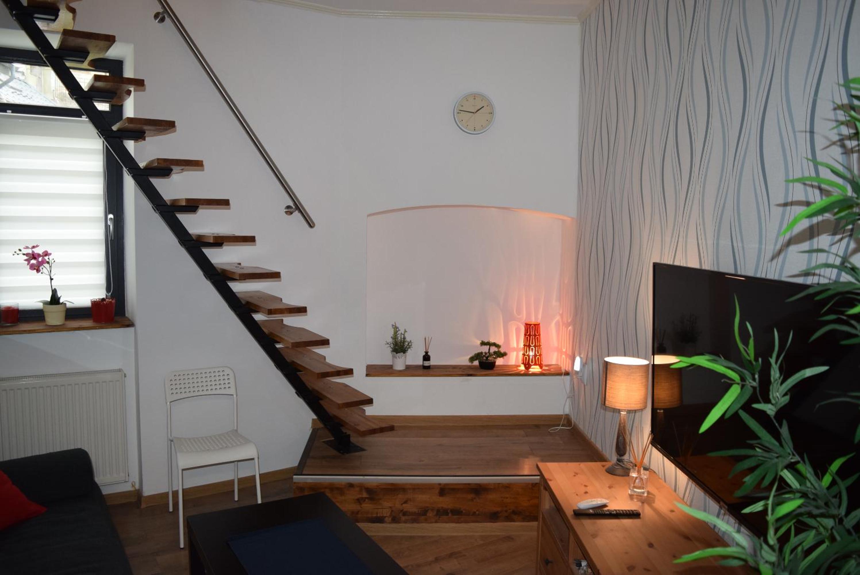 Grand Boulevard Apartment at Piata Romana view 3