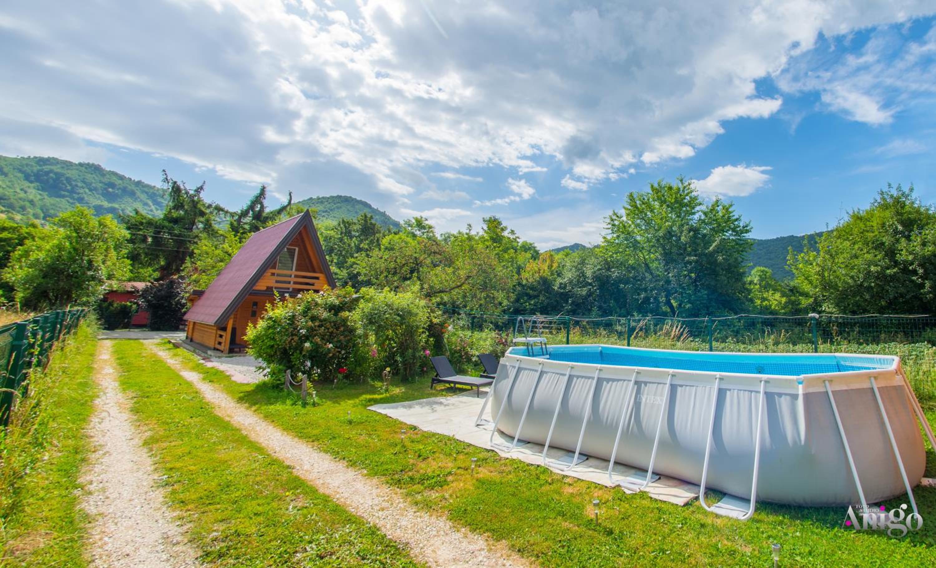 Pyramid Energy House