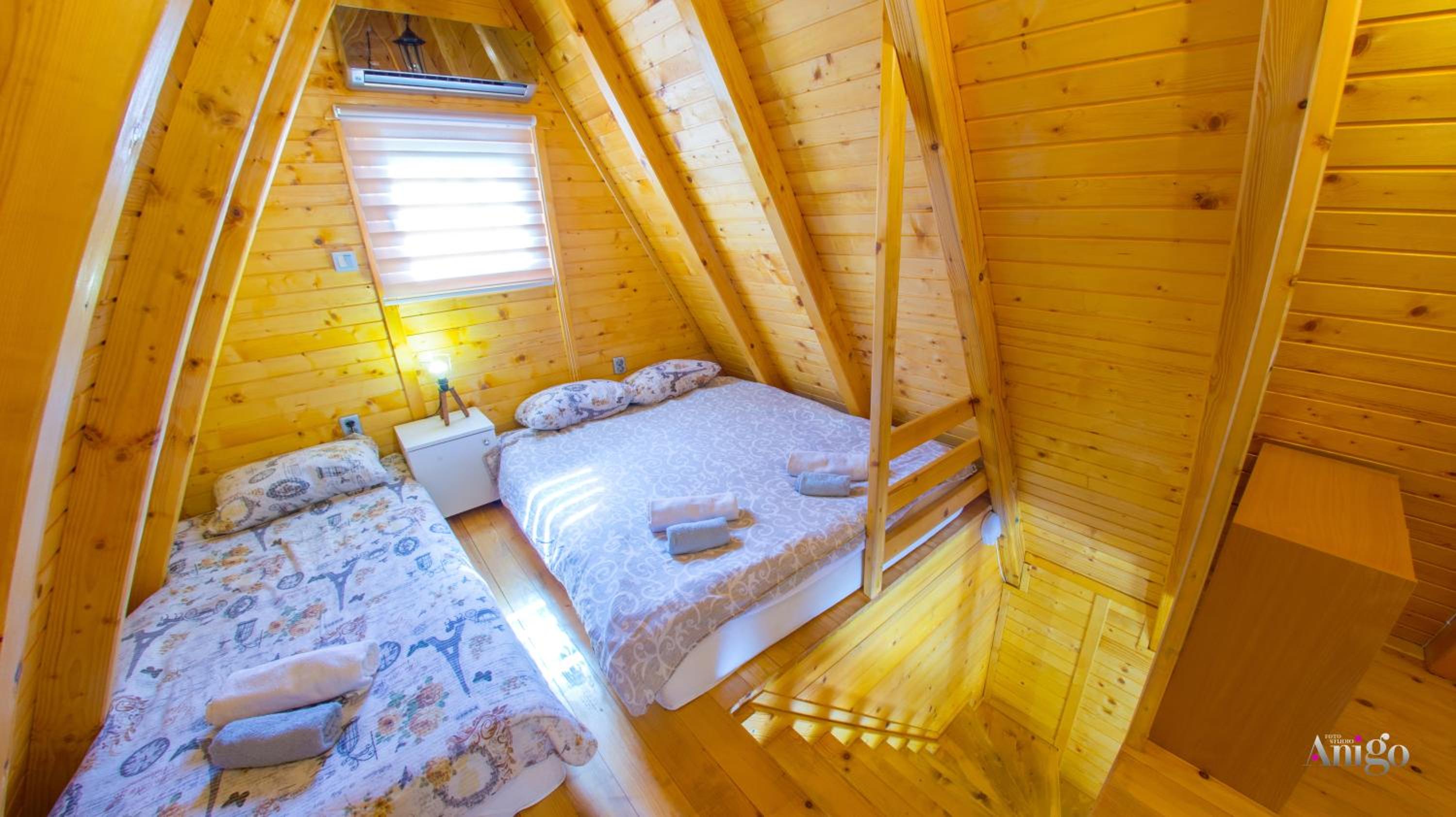Pyramid Energy House