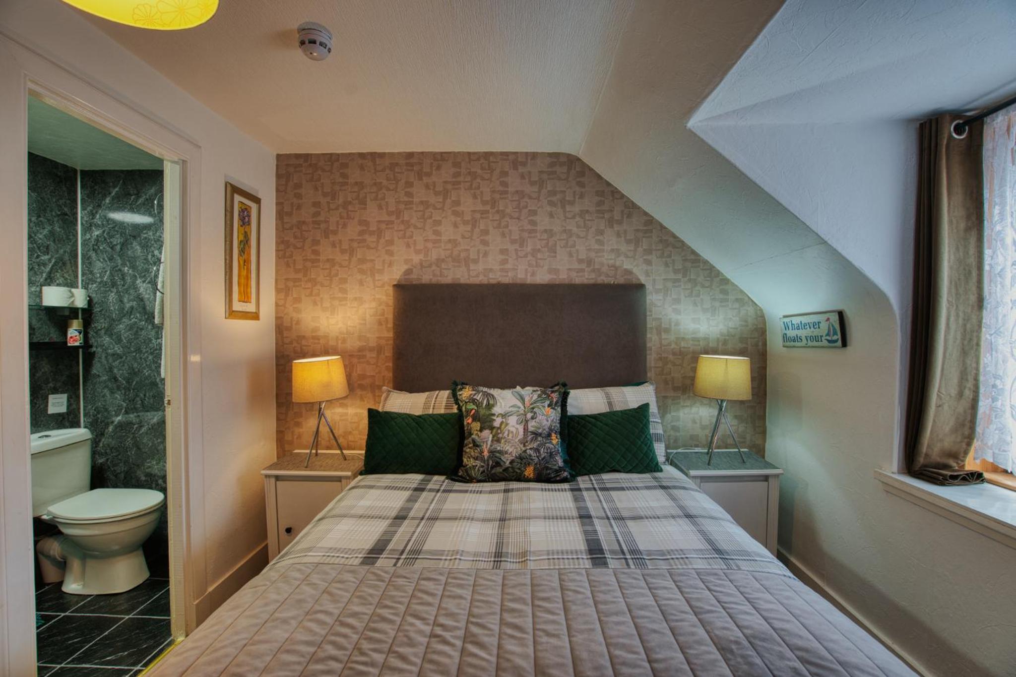 Pitfaranne Guest House