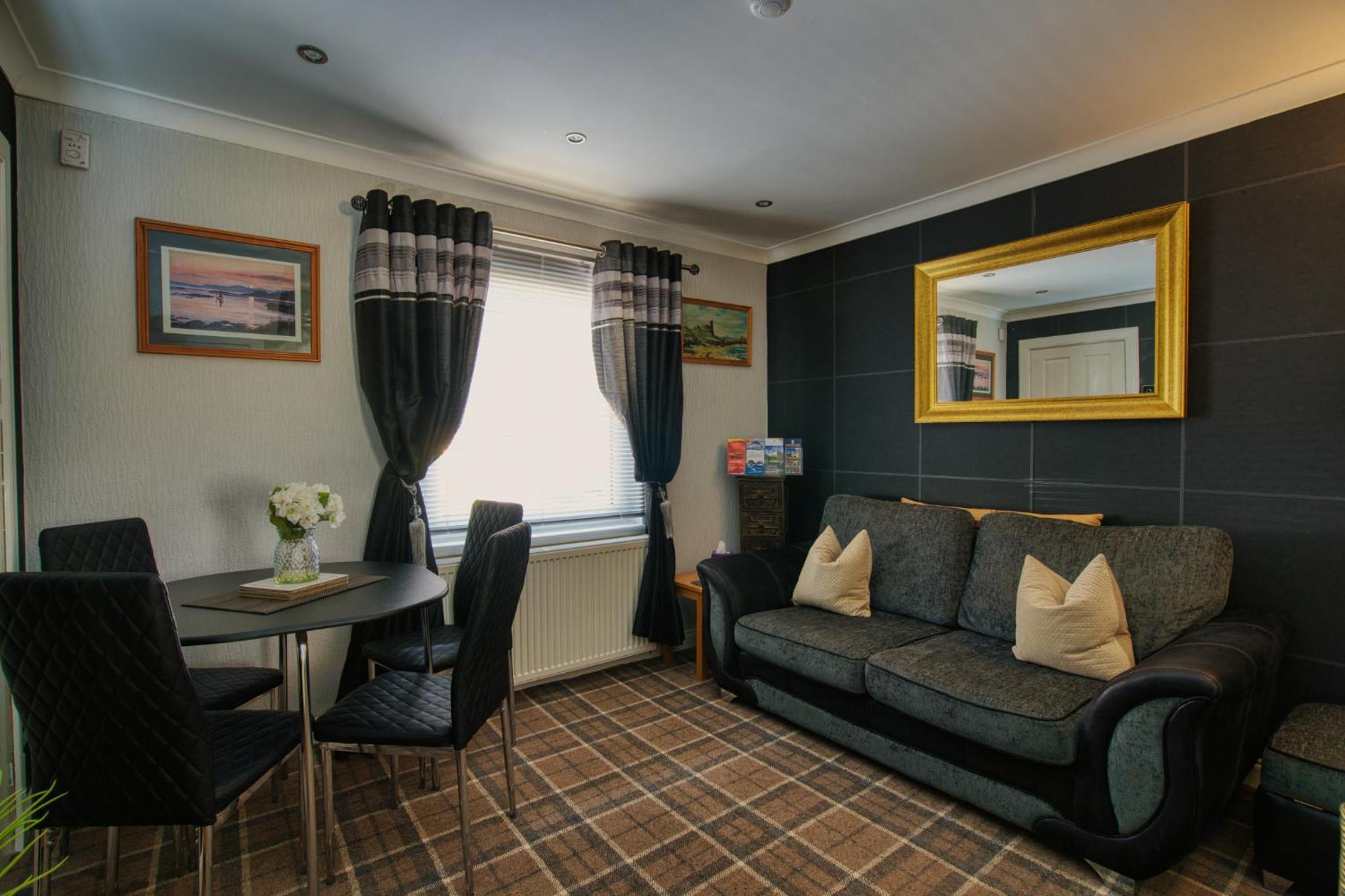 Pitfaranne Guest House